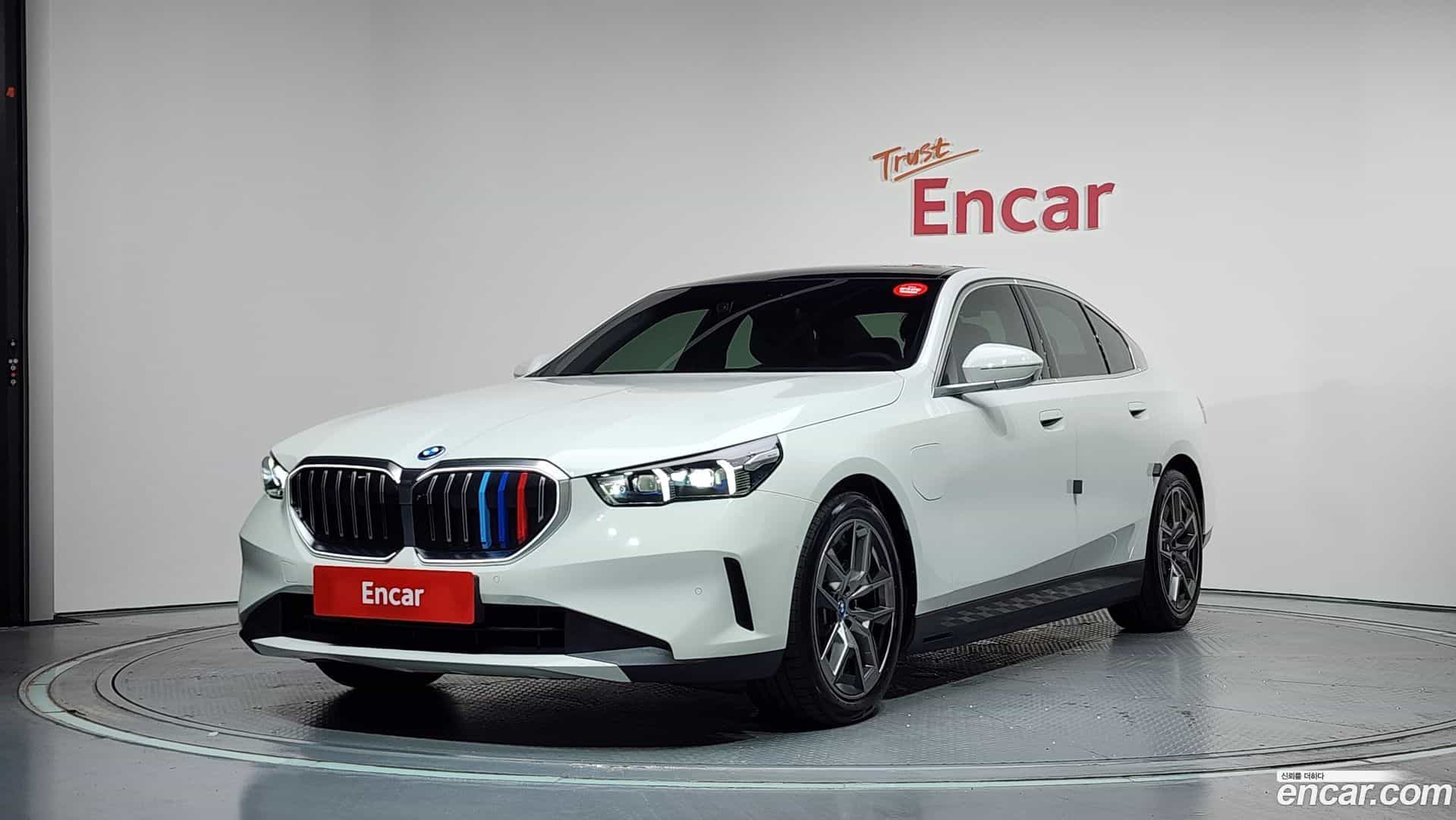 5-Series BMW 2025.4-OUTER-001