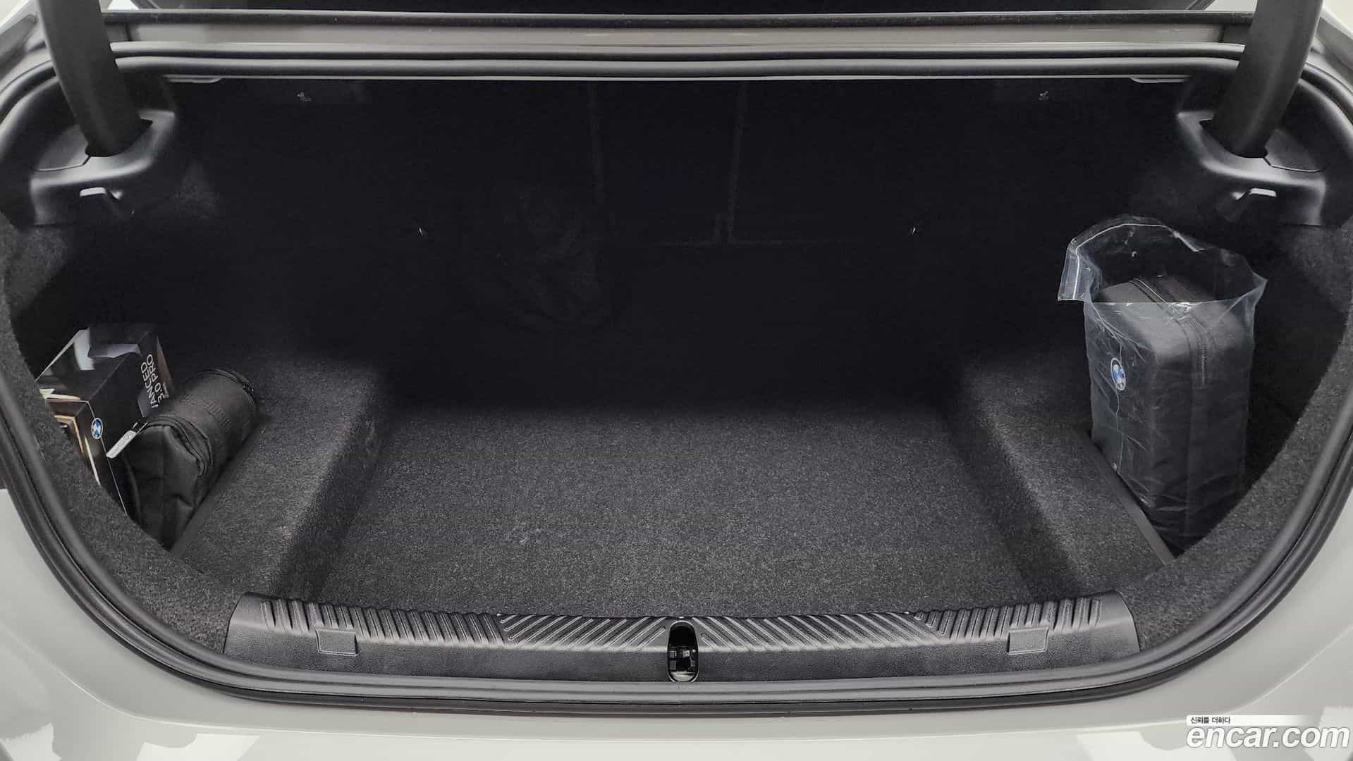 5-Series BMW 2025.4-OPTION-024