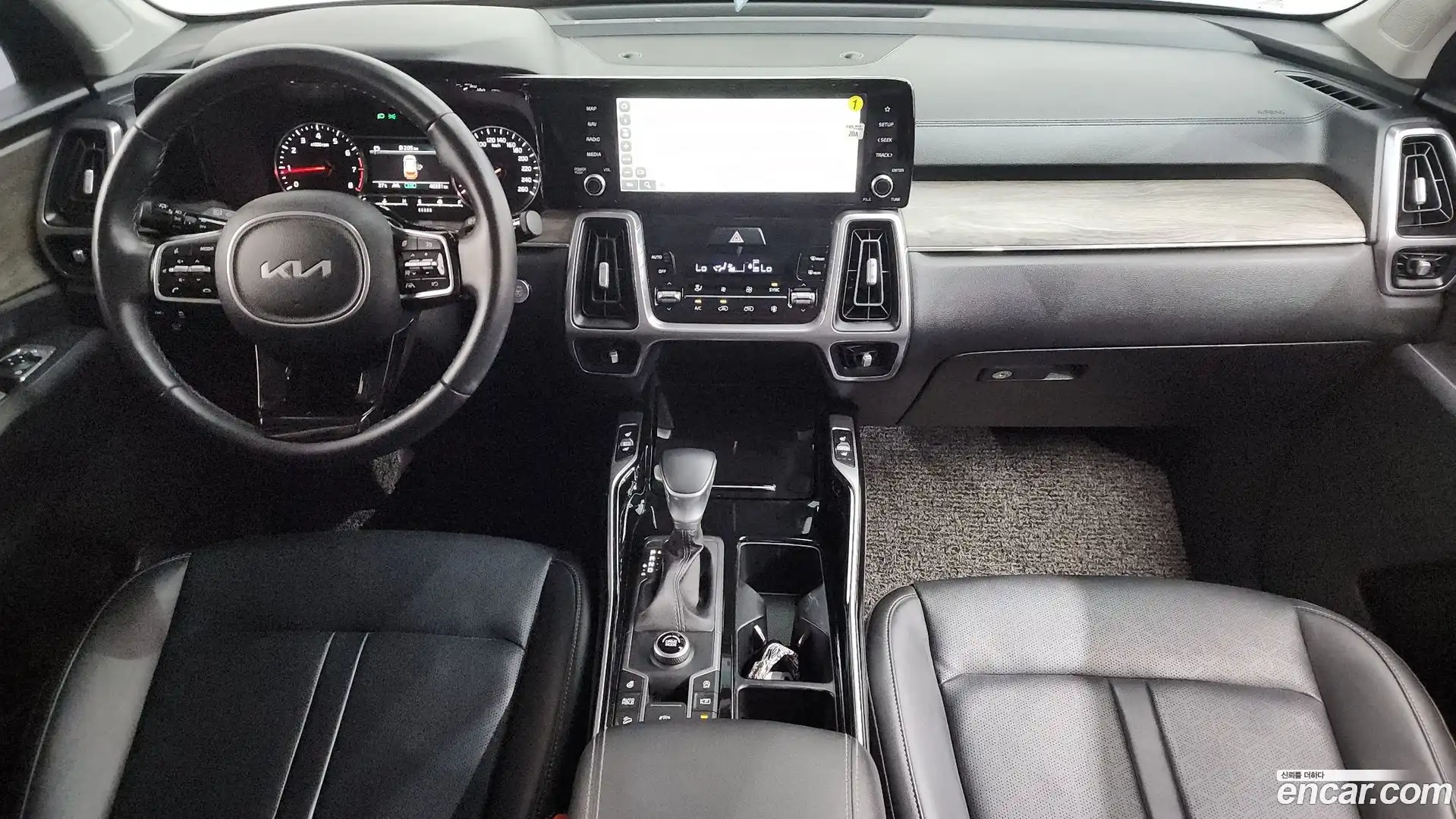 Sorento Kia 2023.4-INNER-007