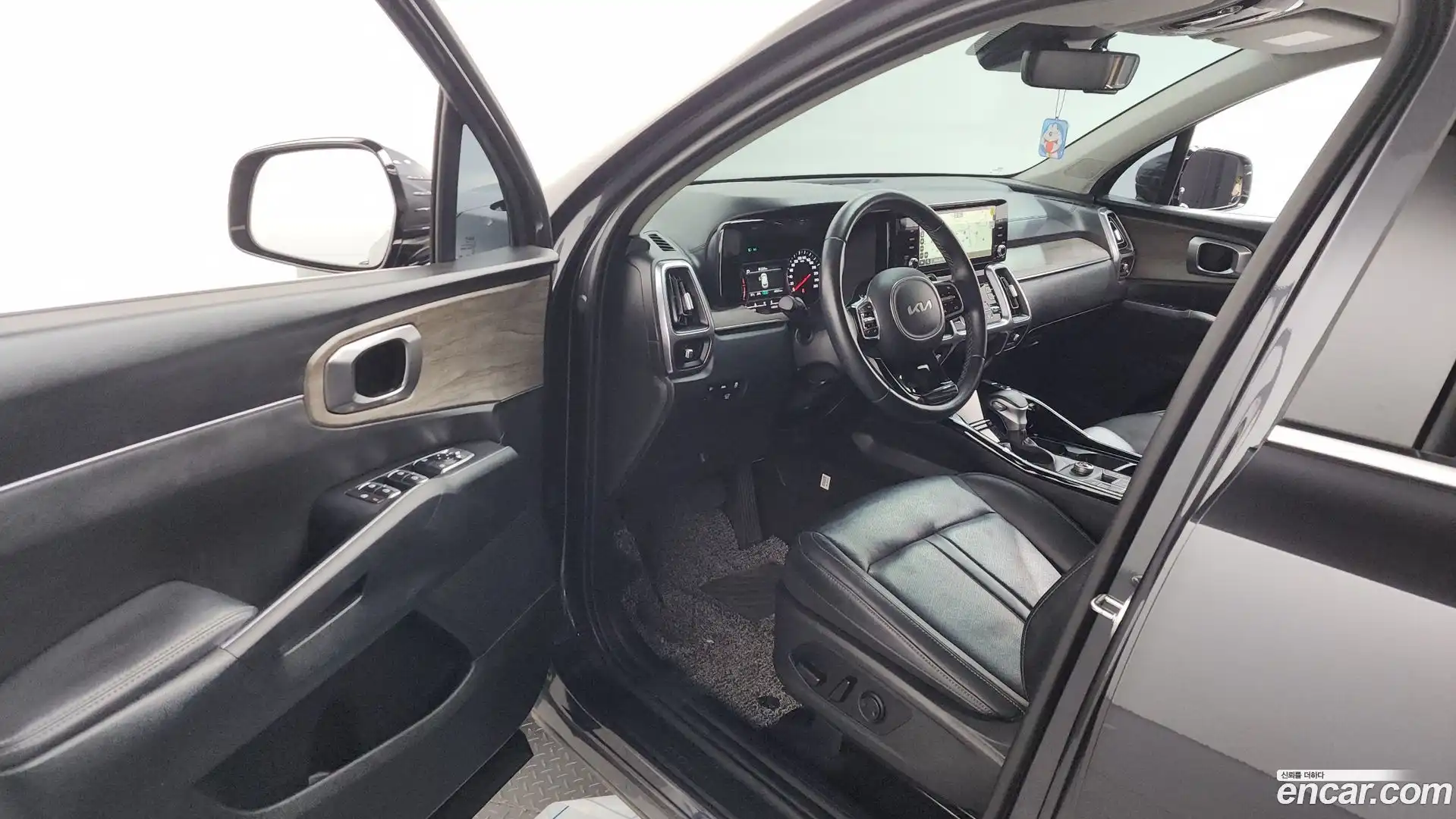 Sorento Kia 2023.4-INNER-010