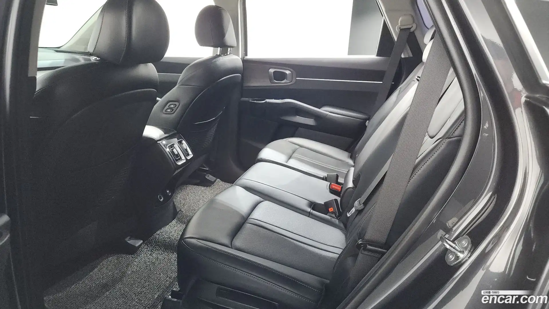 Sorento Kia 2023.4-OPTION-015