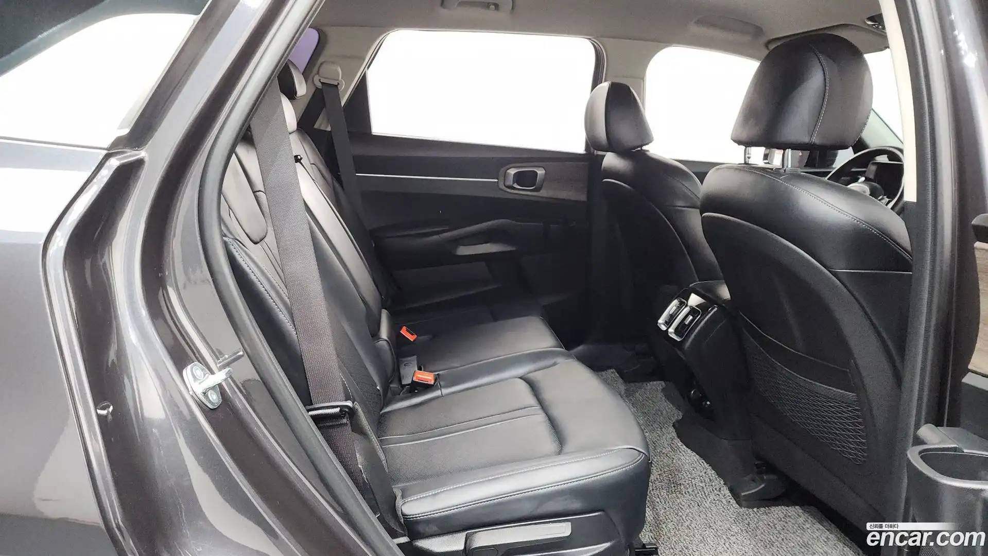 Sorento Kia 2023.4-OPTION-016