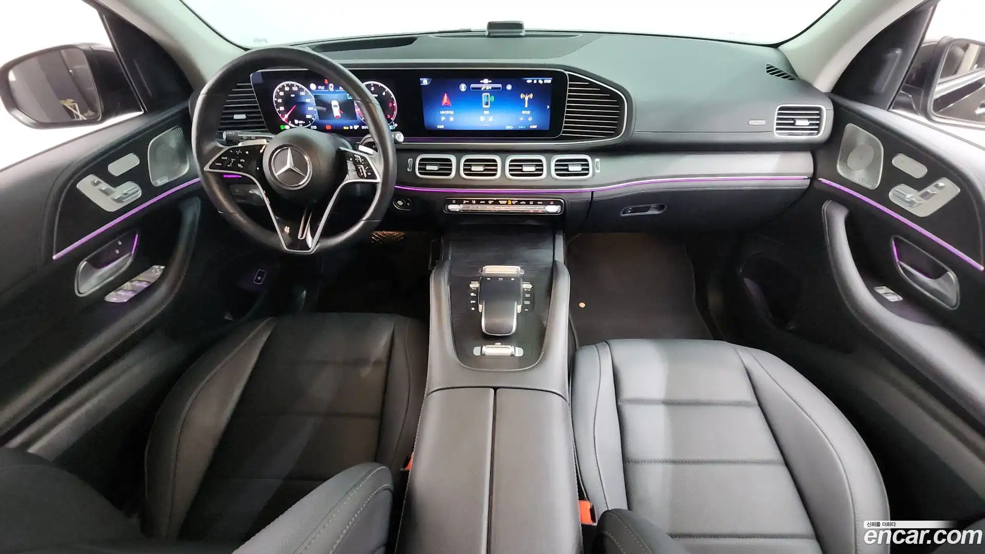 GLE-Class Mercedes-Benz 2024.9-INNER-007
