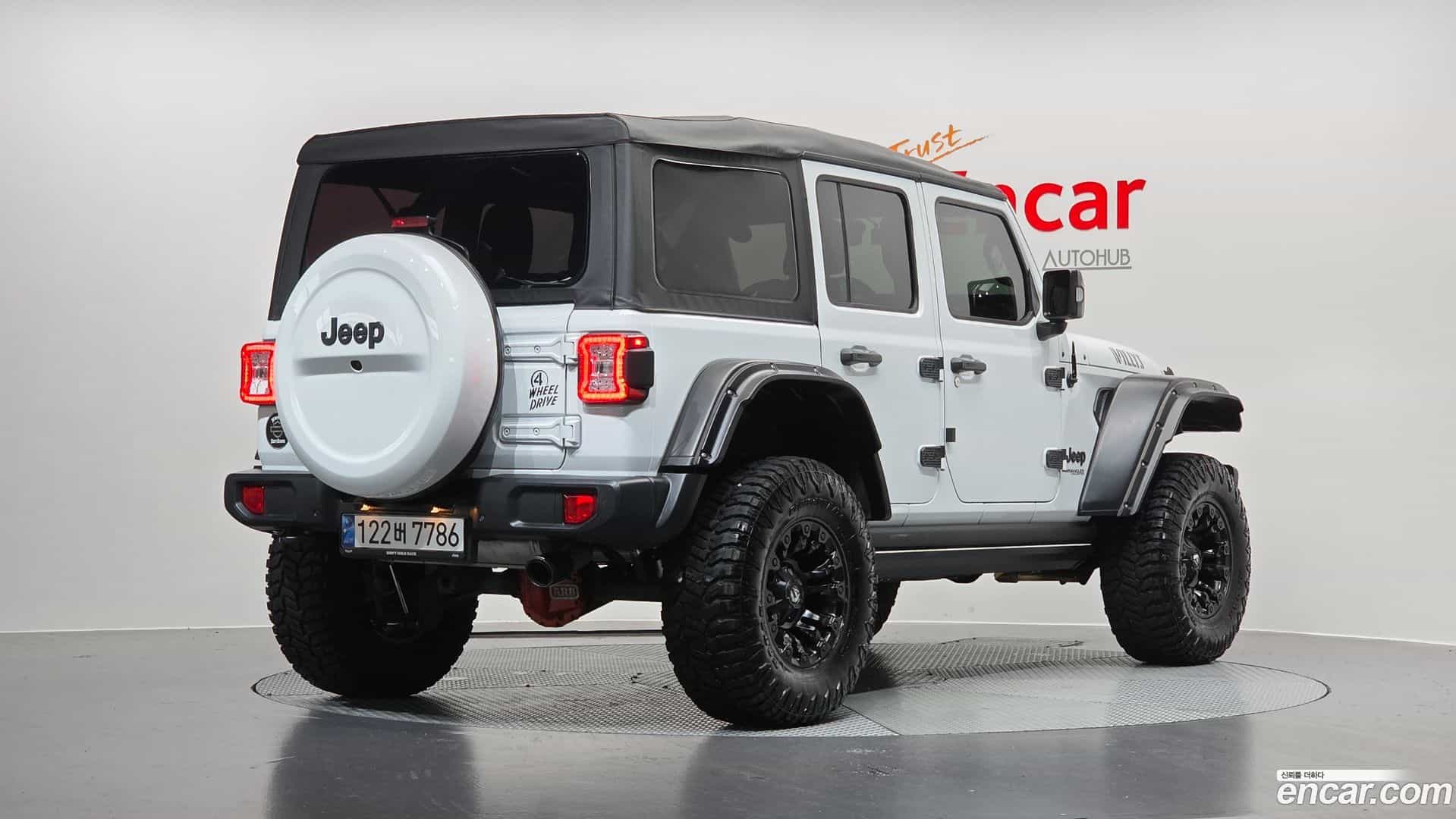 Wrangler Jeep 2020.10-OUTER-002