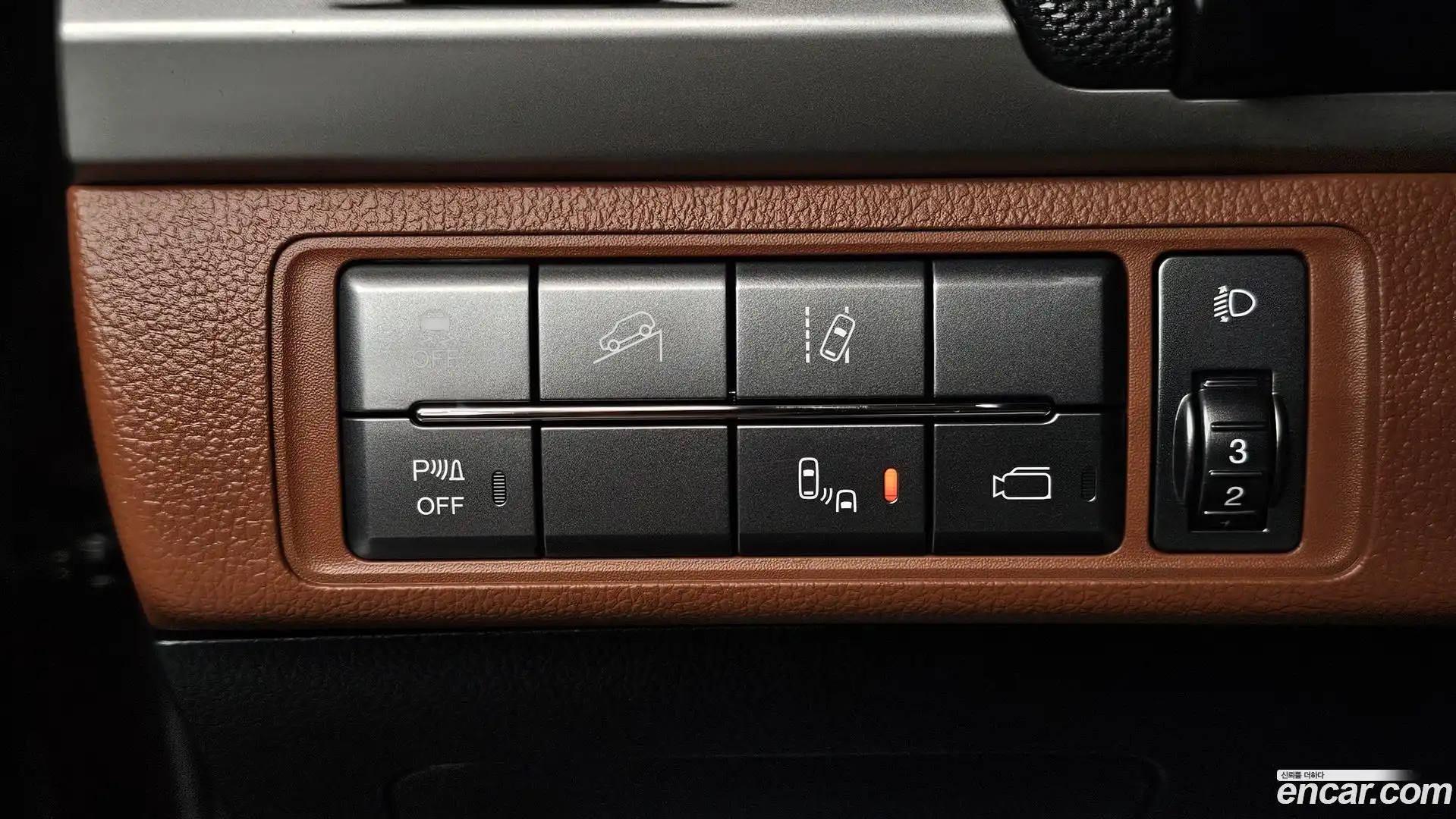 Rexton KG Mobility 2019.6-OPTION-018