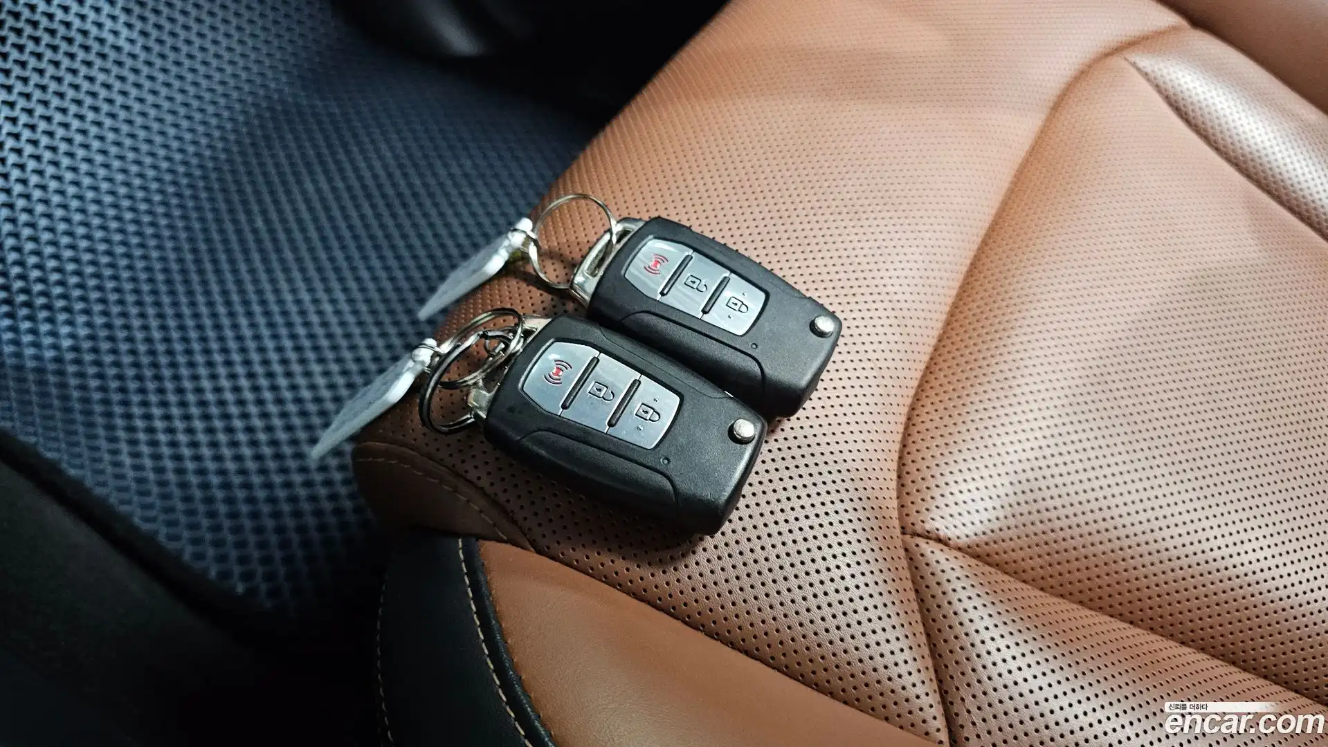 Rexton KG Mobility 2019.6-OPTION-041