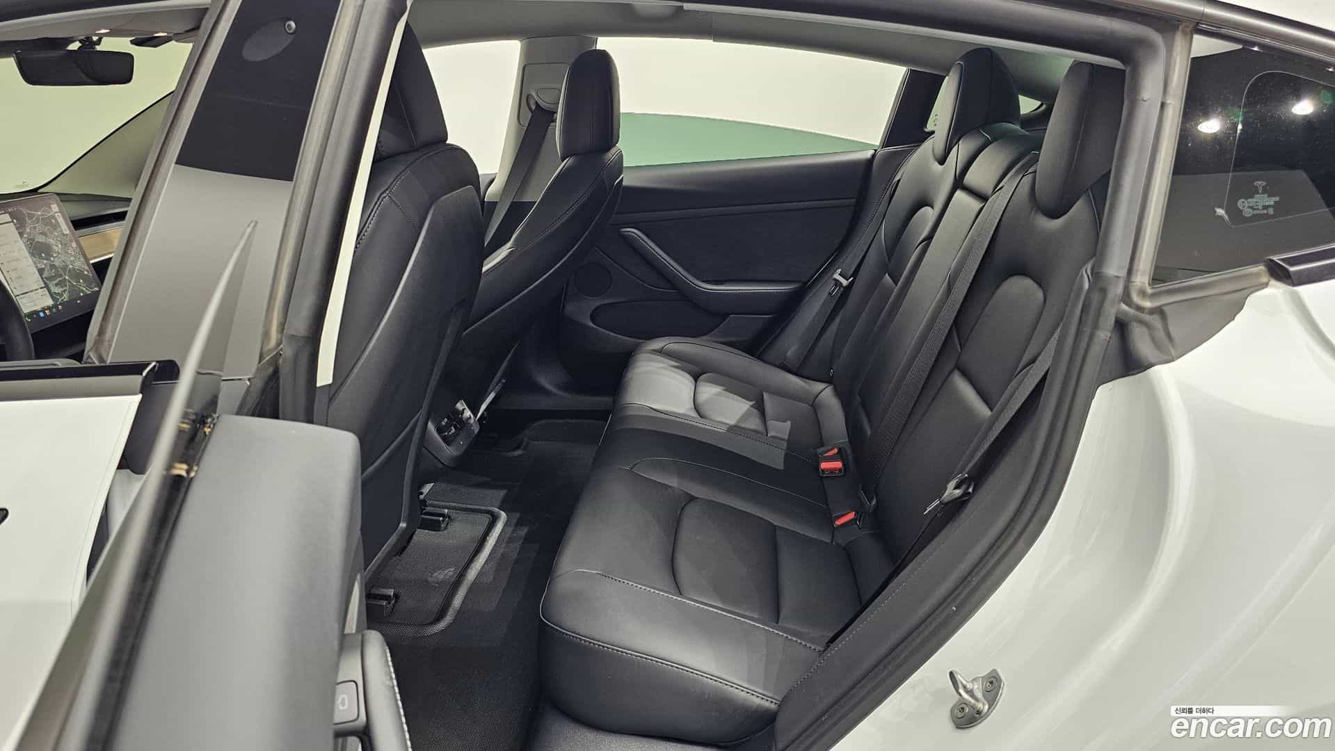Model 3 Tesla 2022.11-OPTION-016