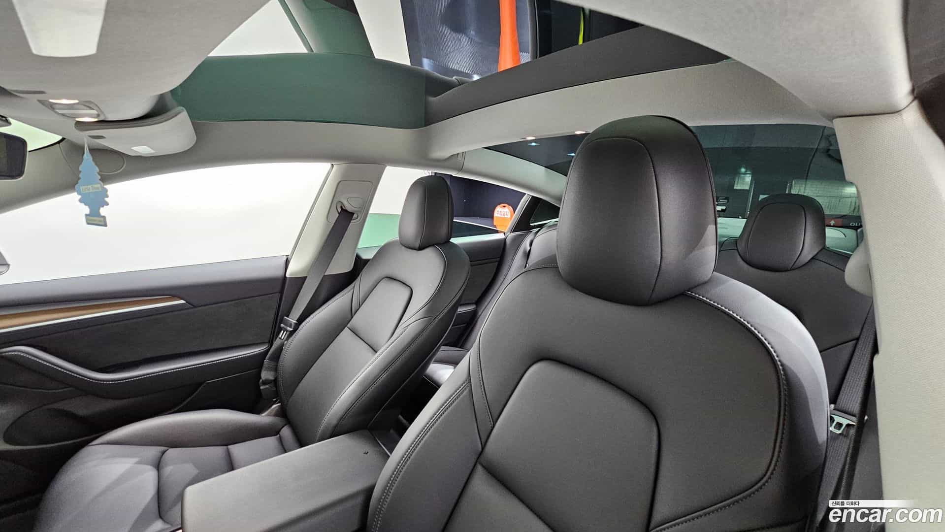 Model 3 Tesla 2022.11-OPTION-023