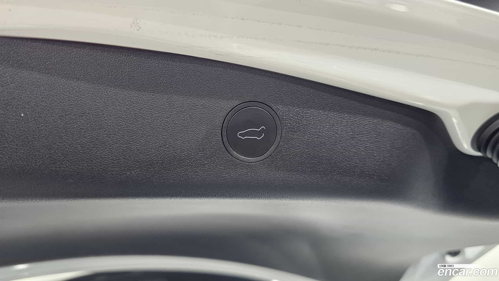 Model 3 Tesla 2022.11-OPTION-024