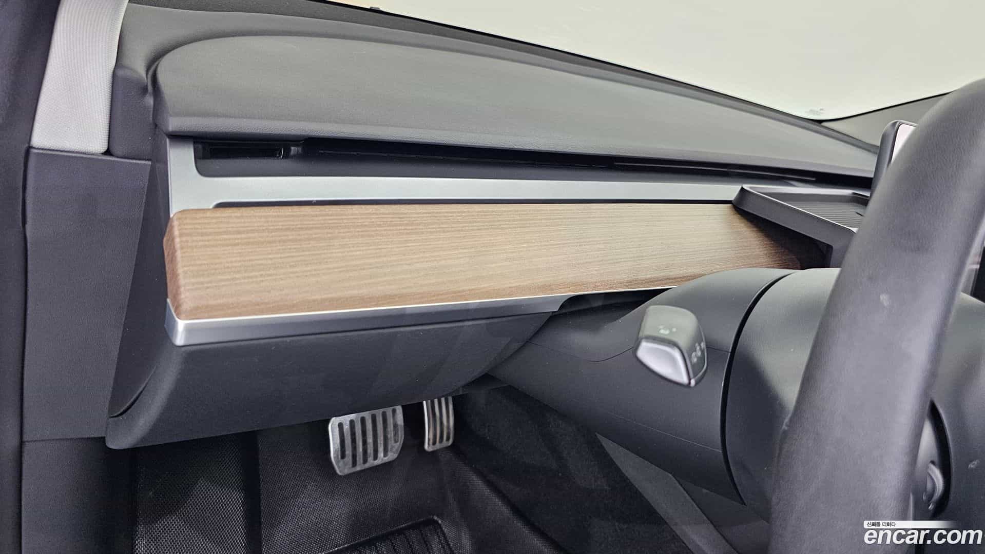 Model 3 Tesla 2022.11-OPTION-042