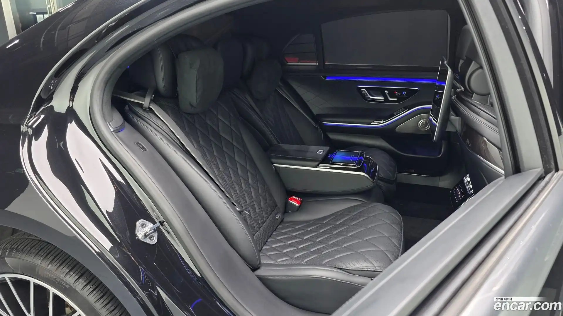 S-Class Mercedes-Benz 2022.4-OPTION-015