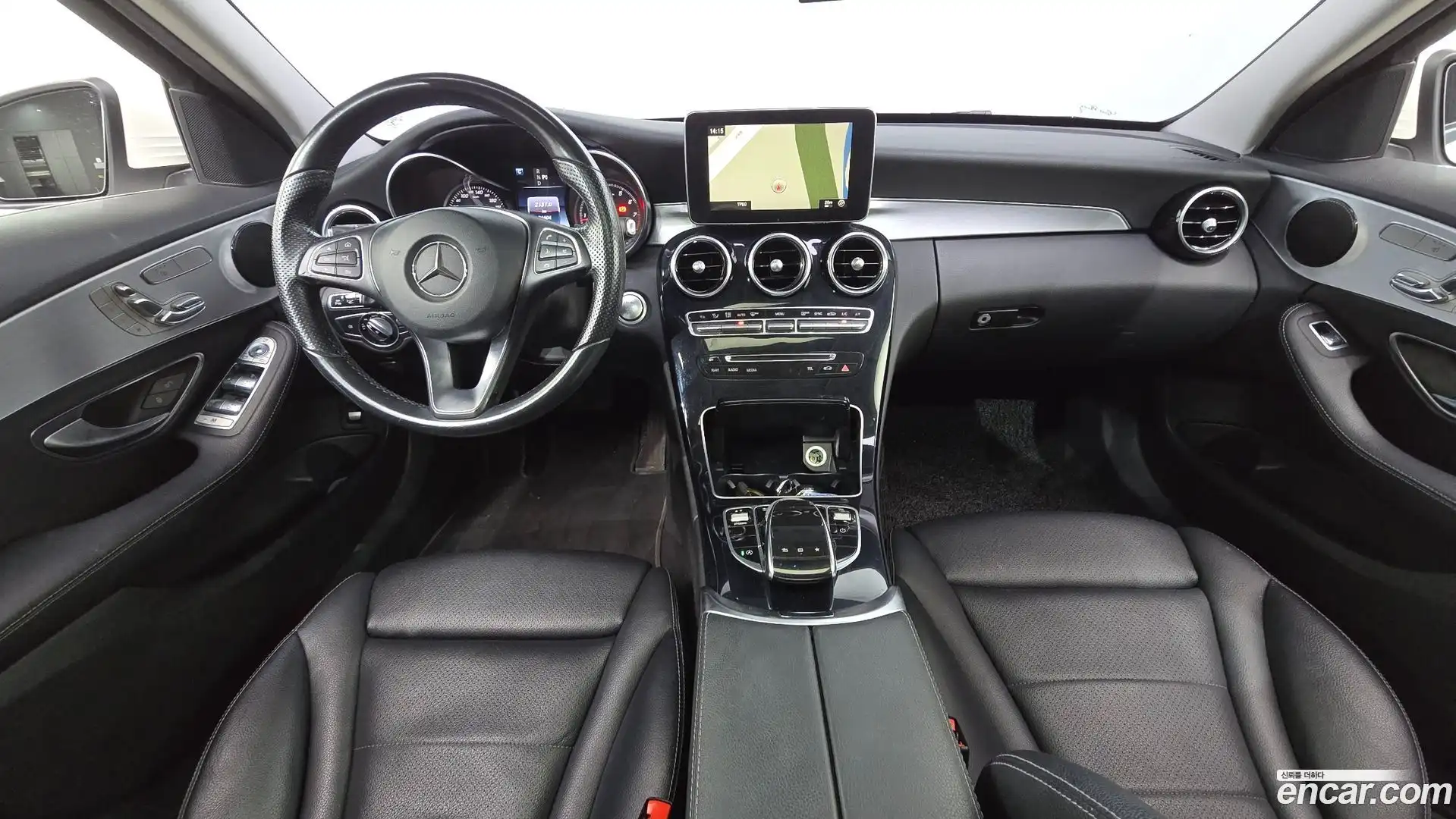 C-Class Mercedes-Benz 2016.3-INNER-007