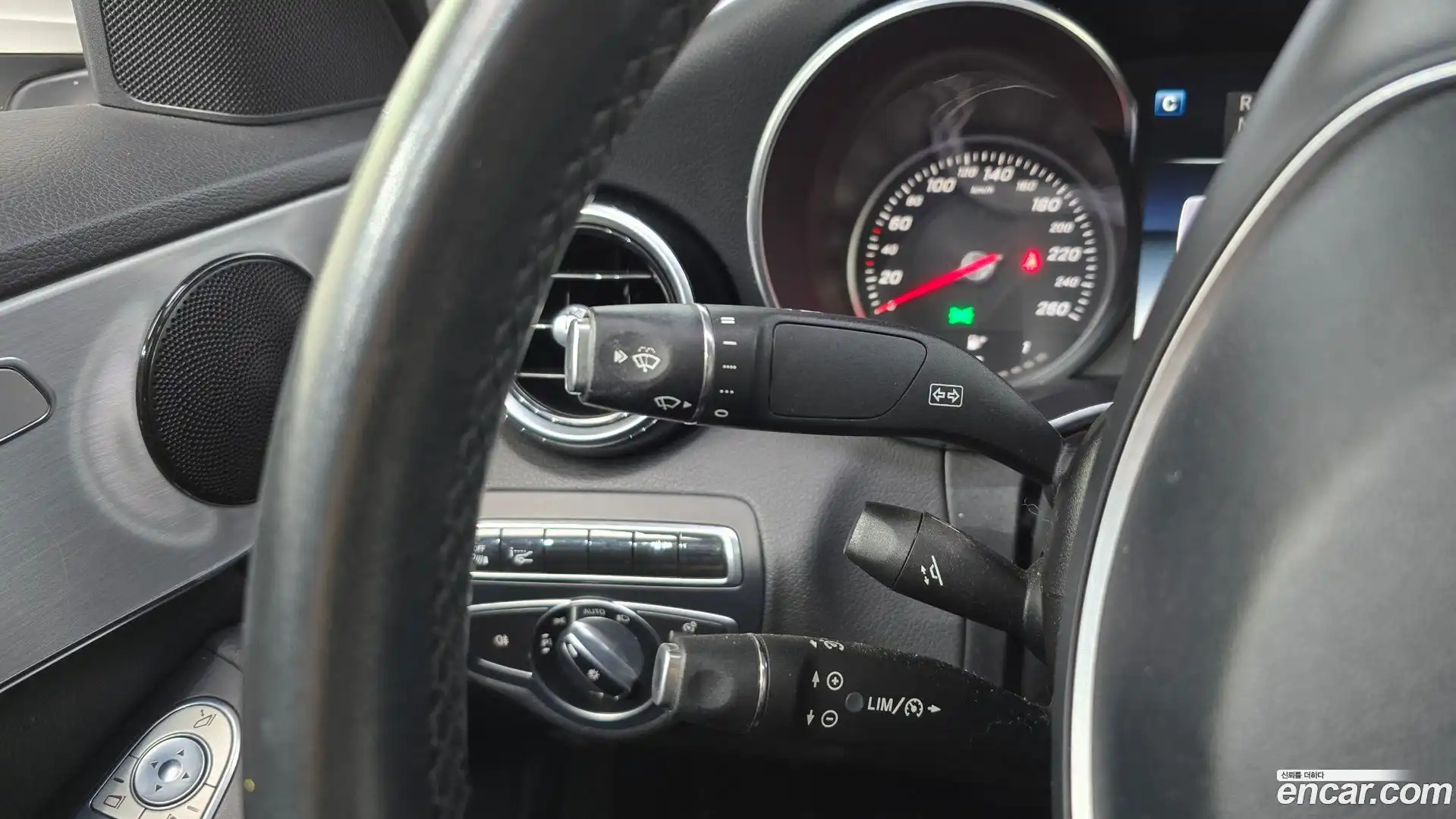 C-Class Mercedes-Benz 2016.3-OPTION-022