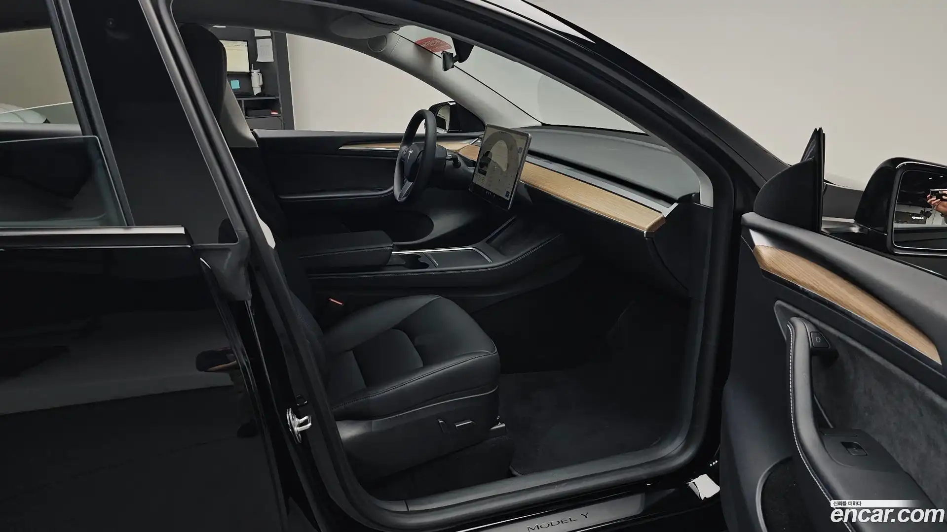 Model Y Tesla 2024.7-OPTION-015