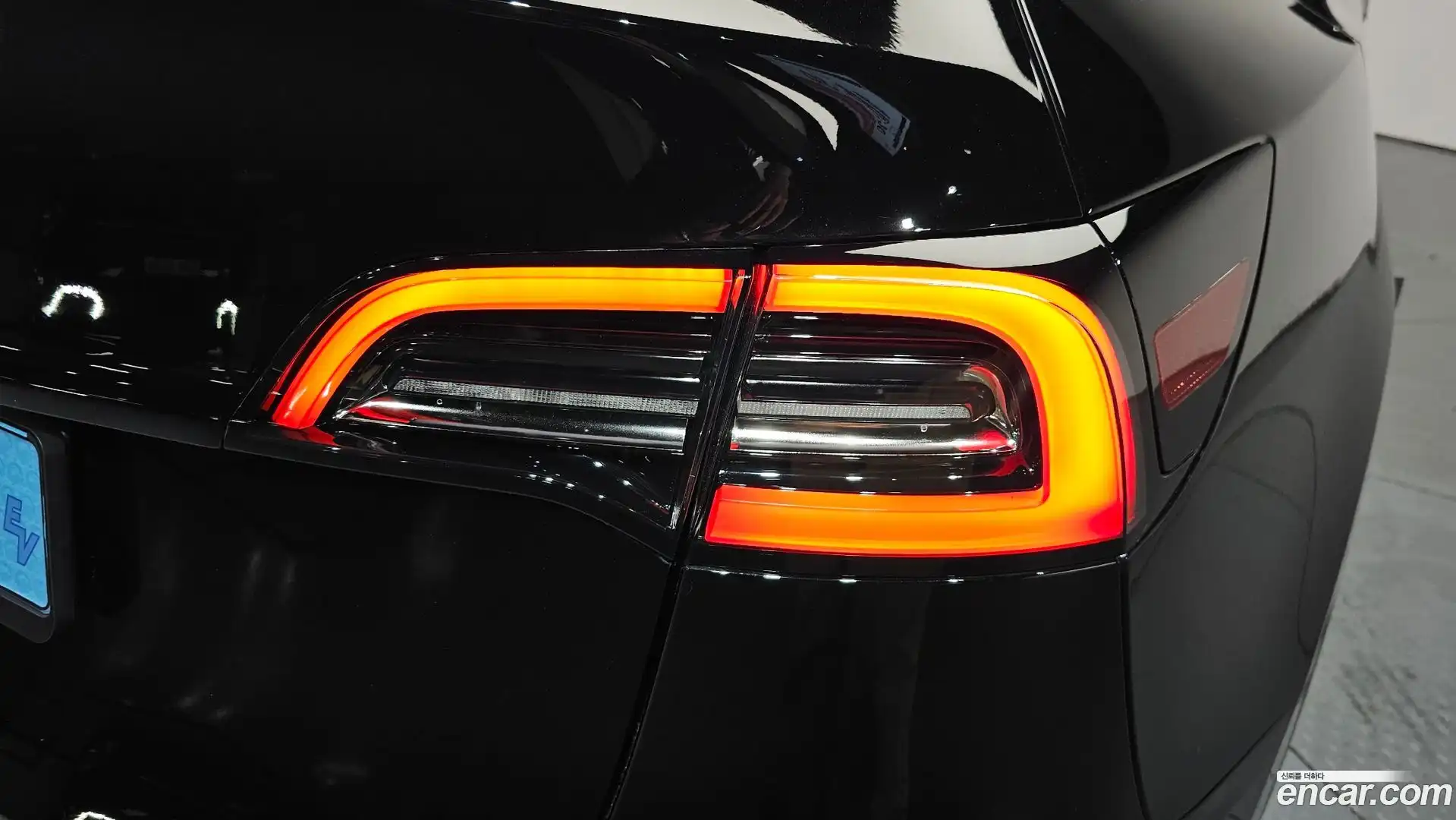 Model Y Tesla 2024.7-OUTER-033
