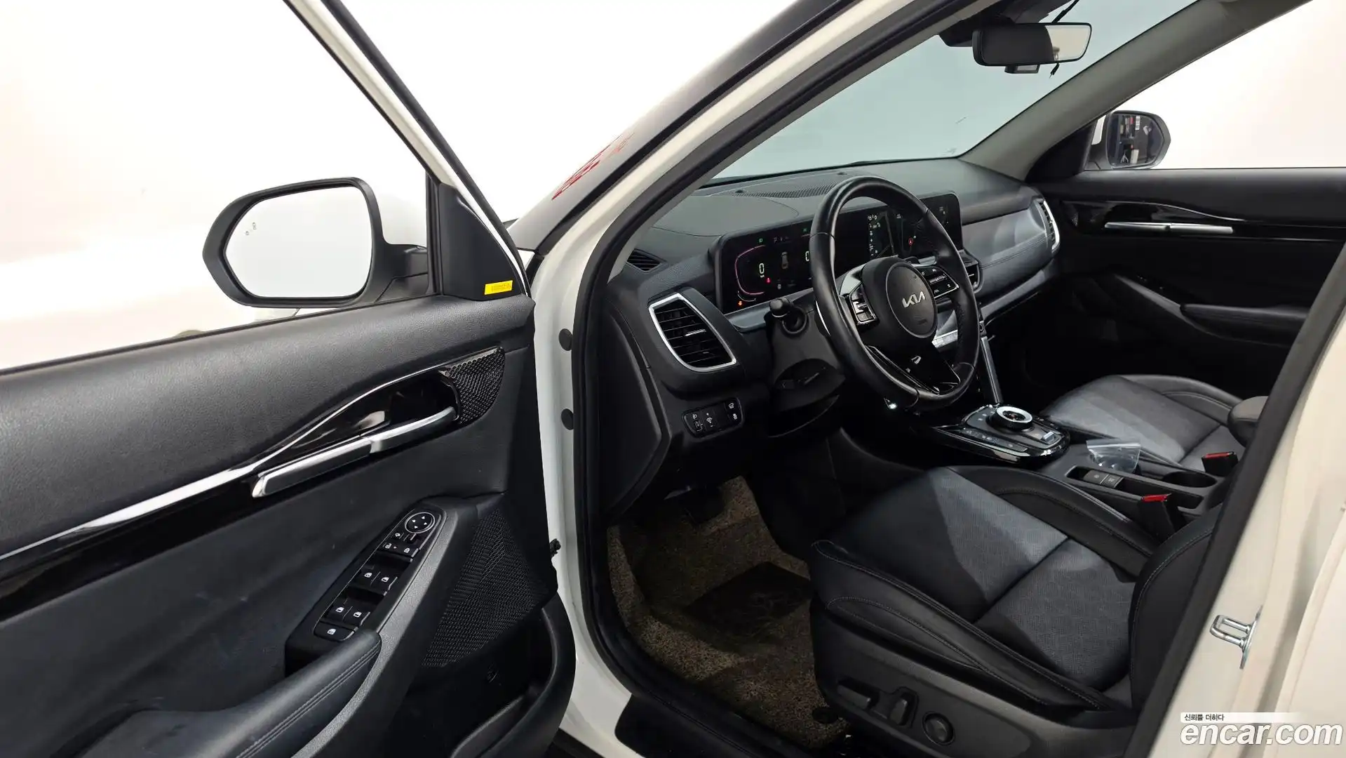Seltos Kia 2022.10-INNER-010