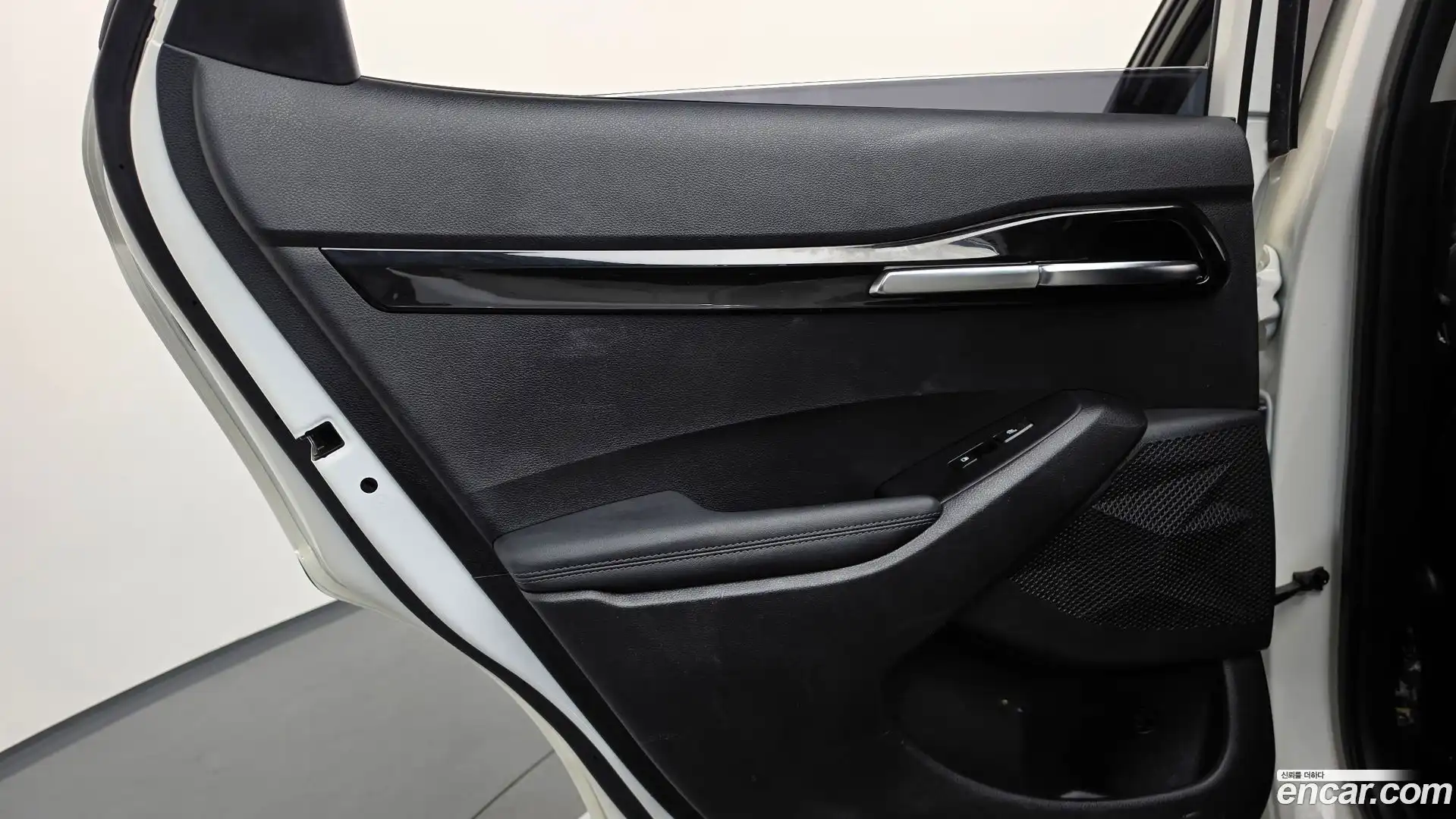 Seltos Kia 2022.10-INNER-035