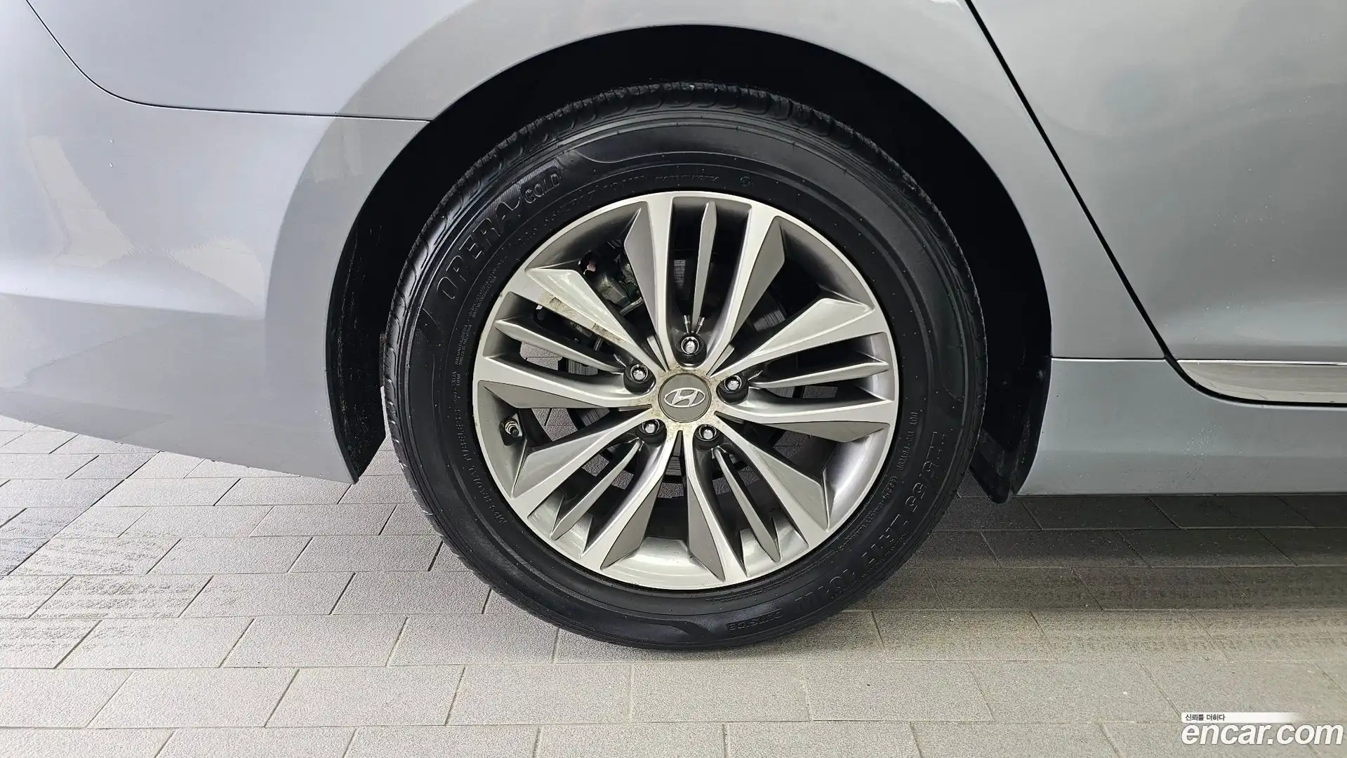 Grandeur Hyundai 2016.7-OUTER-005
