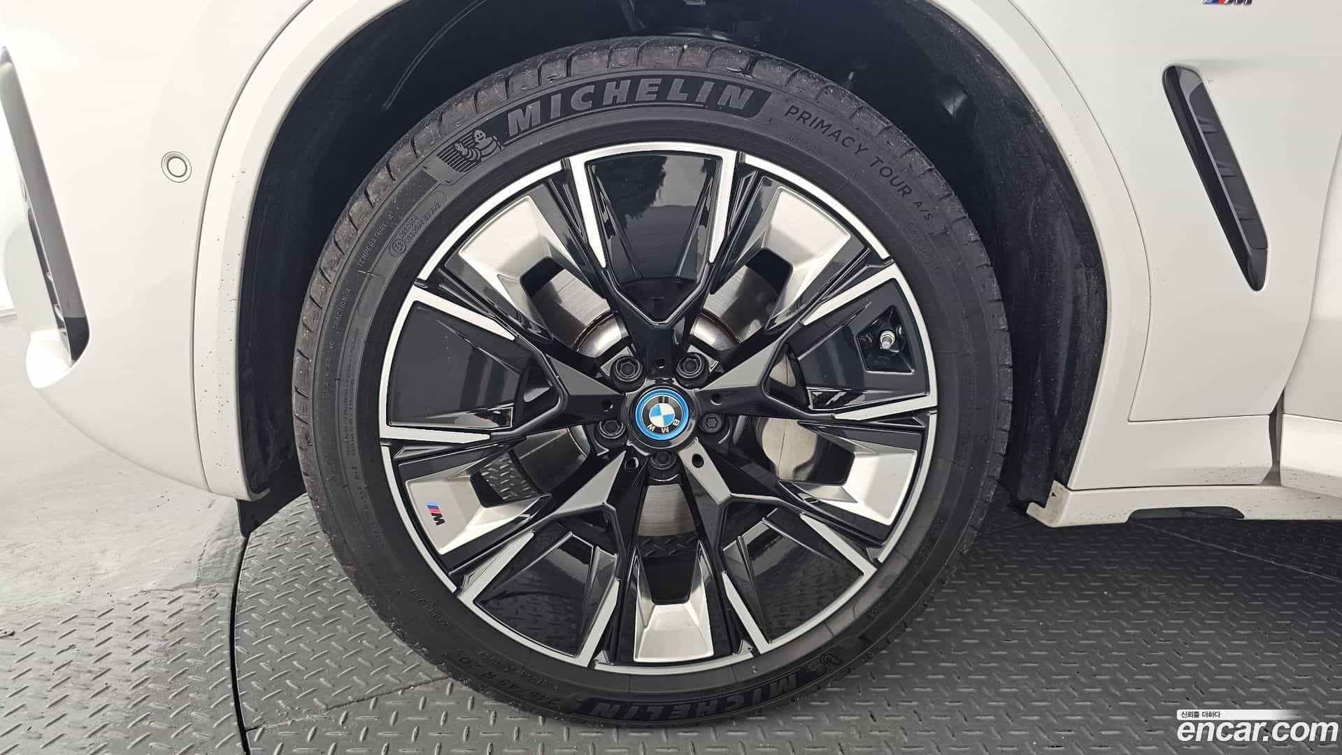 iX3 BMW 2024.0-OUTER-005