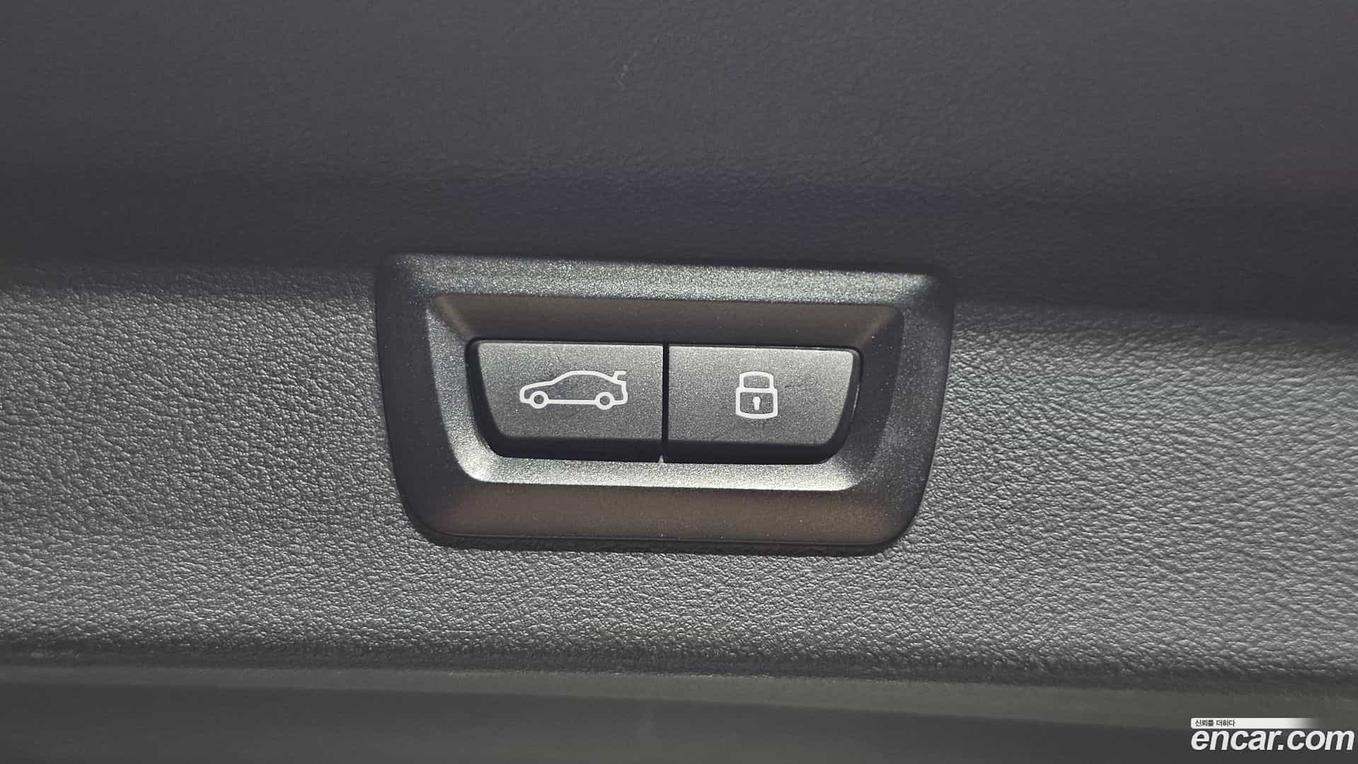 iX3 BMW 2024.0-OPTION-021