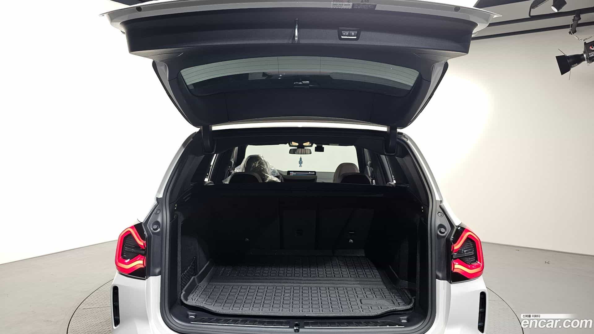 iX3 BMW 2024.0-OPTION-022
