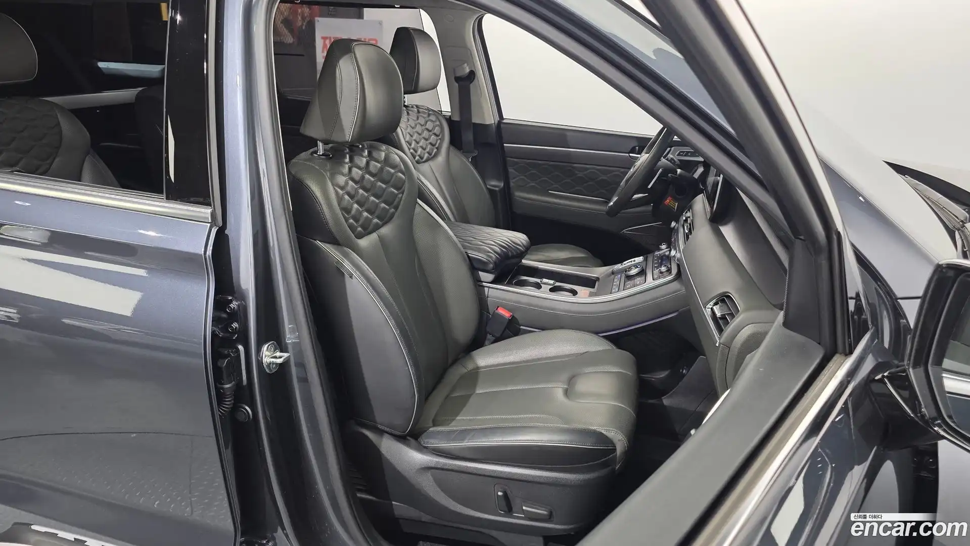 Palisade Hyundai 2021.6-INNER-036