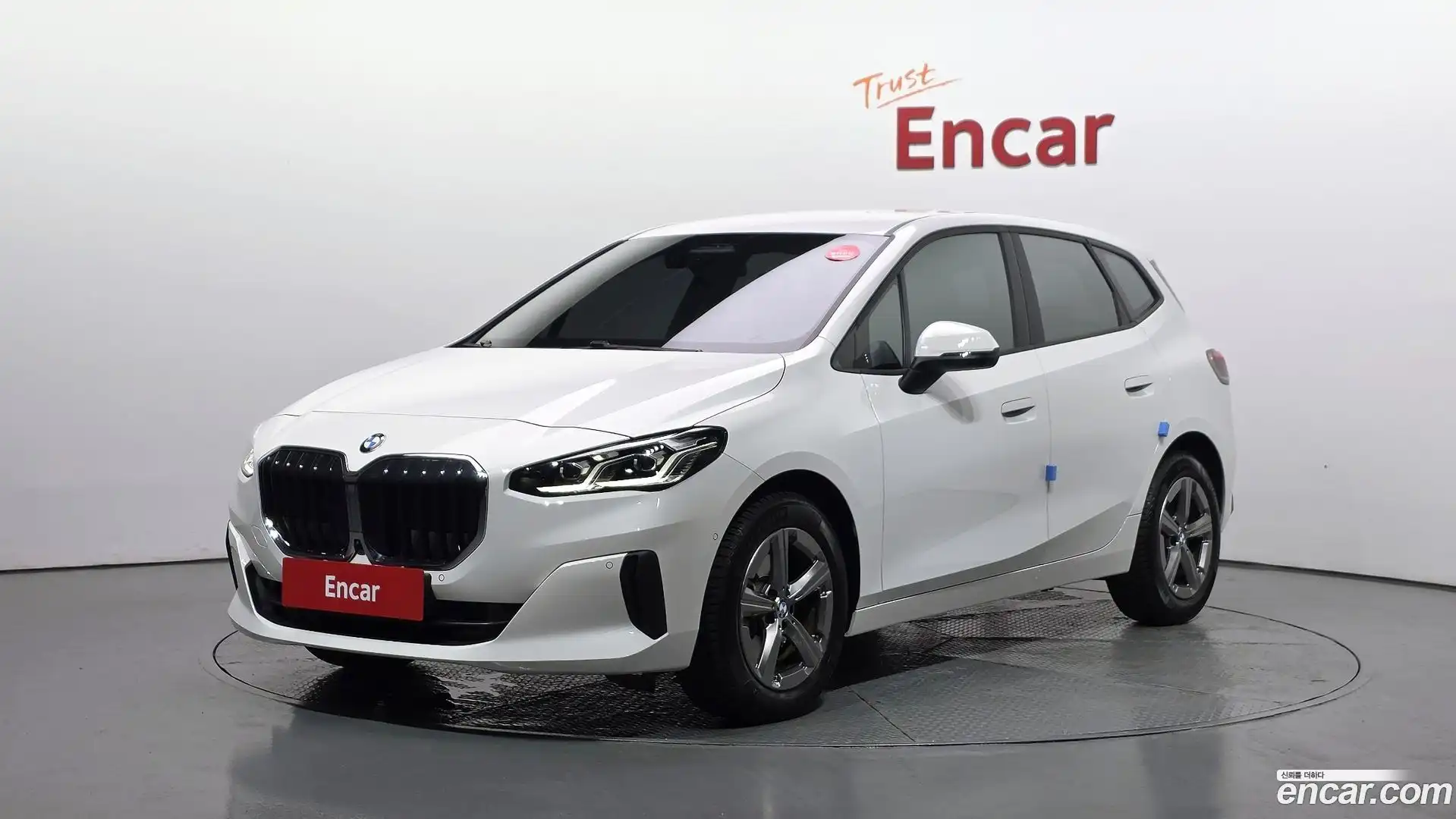 2-Series BMW 2023.7-OUTER-001