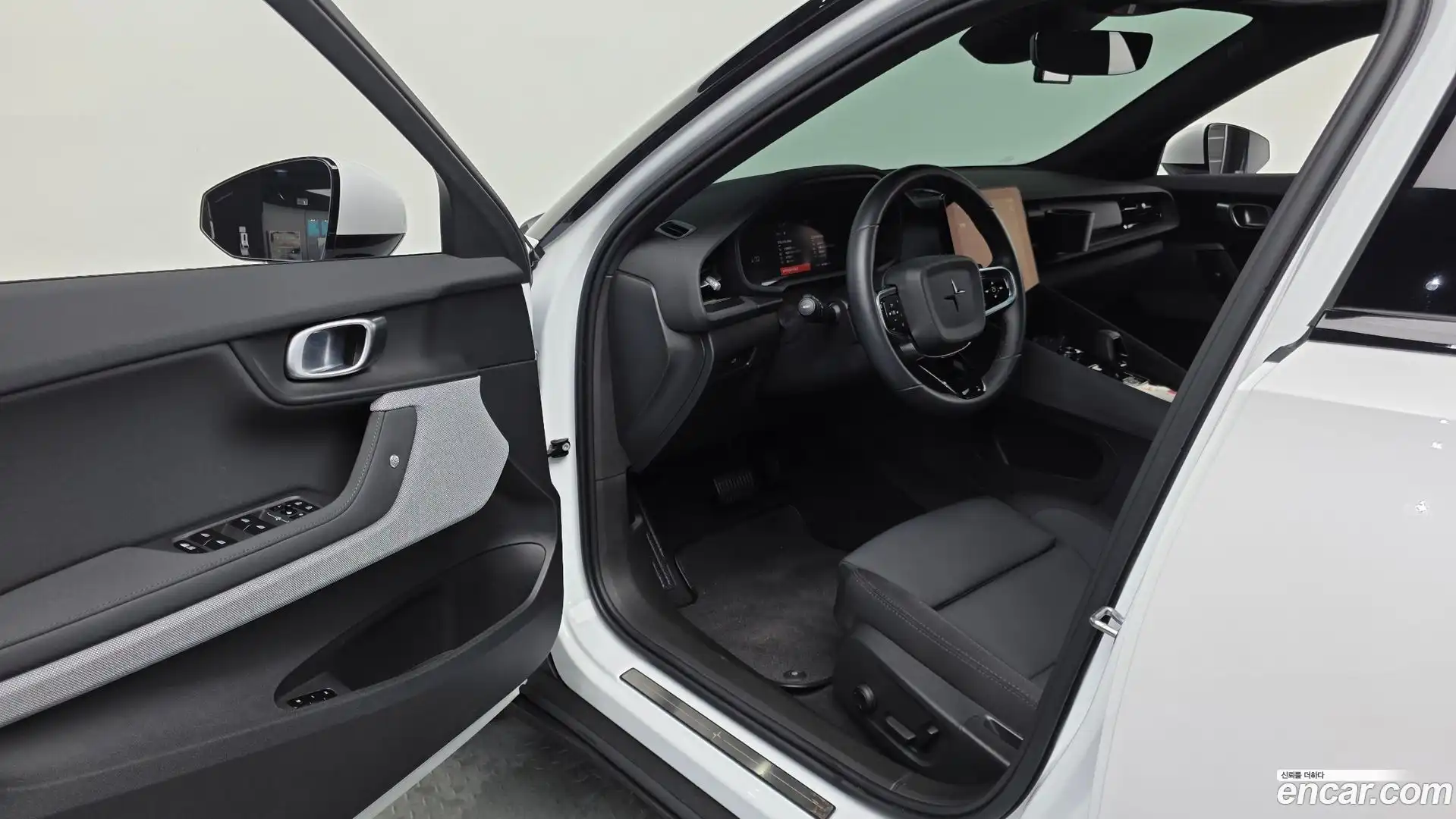 Polestar 2 Polestar 2023.9-INNER-010