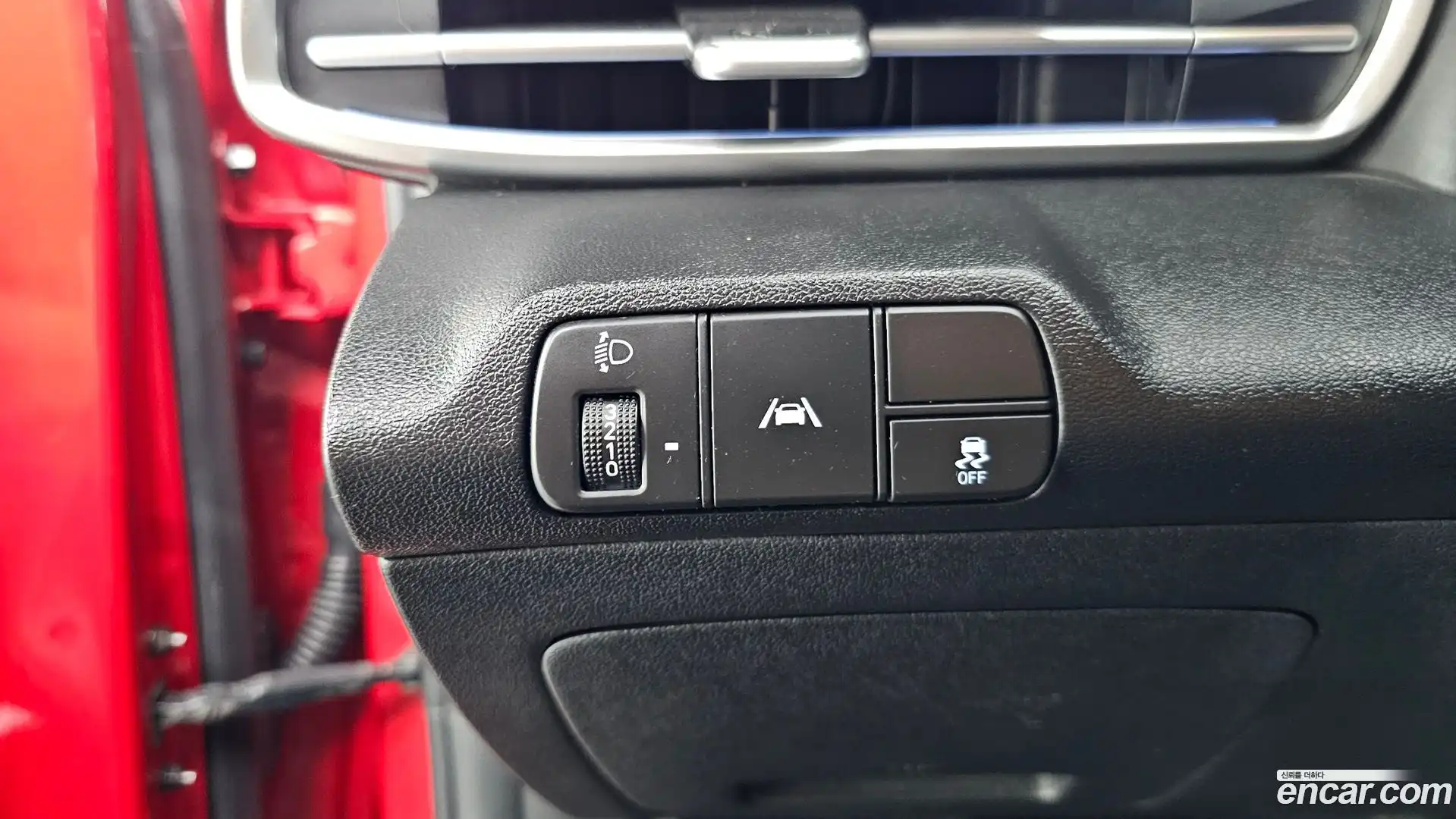 AVANTE Hyundai 2022.0-OPTION-044