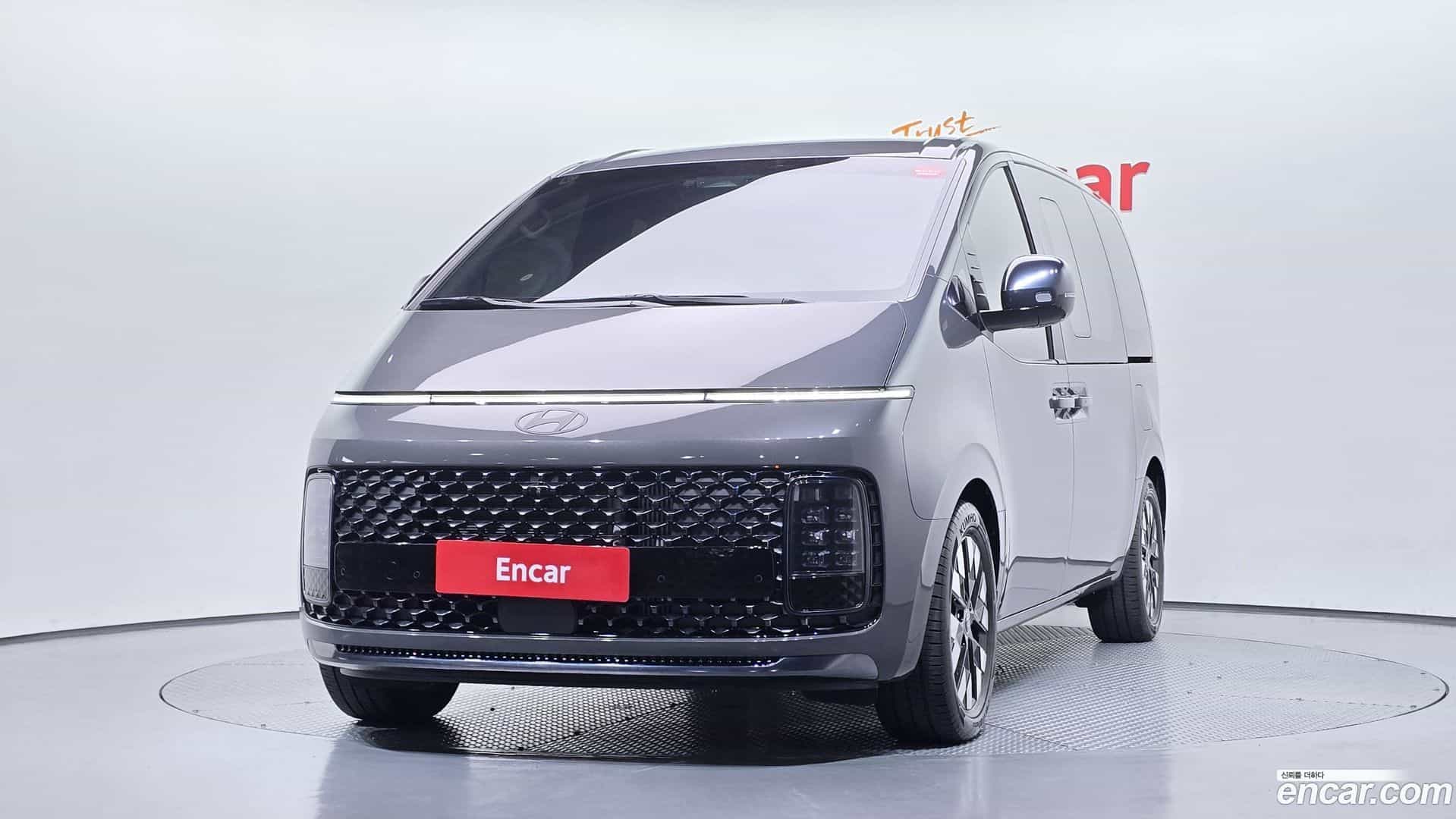 Staria Hyundai 2025.6-OUTER-003