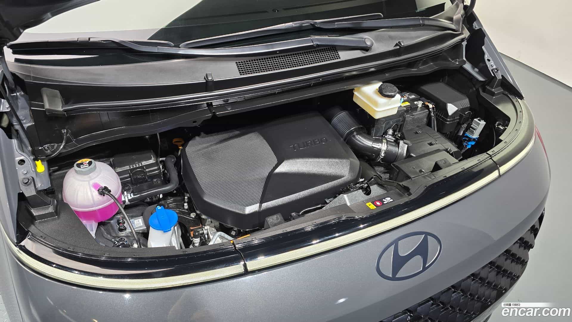 Staria Hyundai 2025.6-OUTER-006