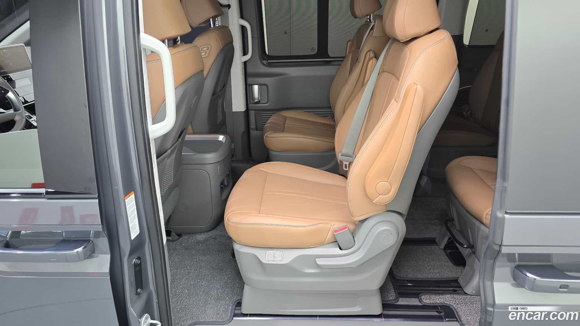 Staria Hyundai 2025.6-OPTION-015