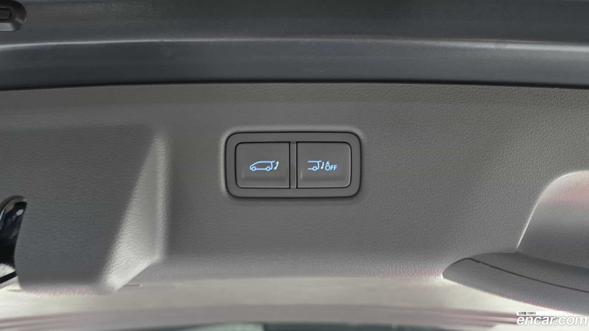 Staria Hyundai 2025.6-OPTION-024