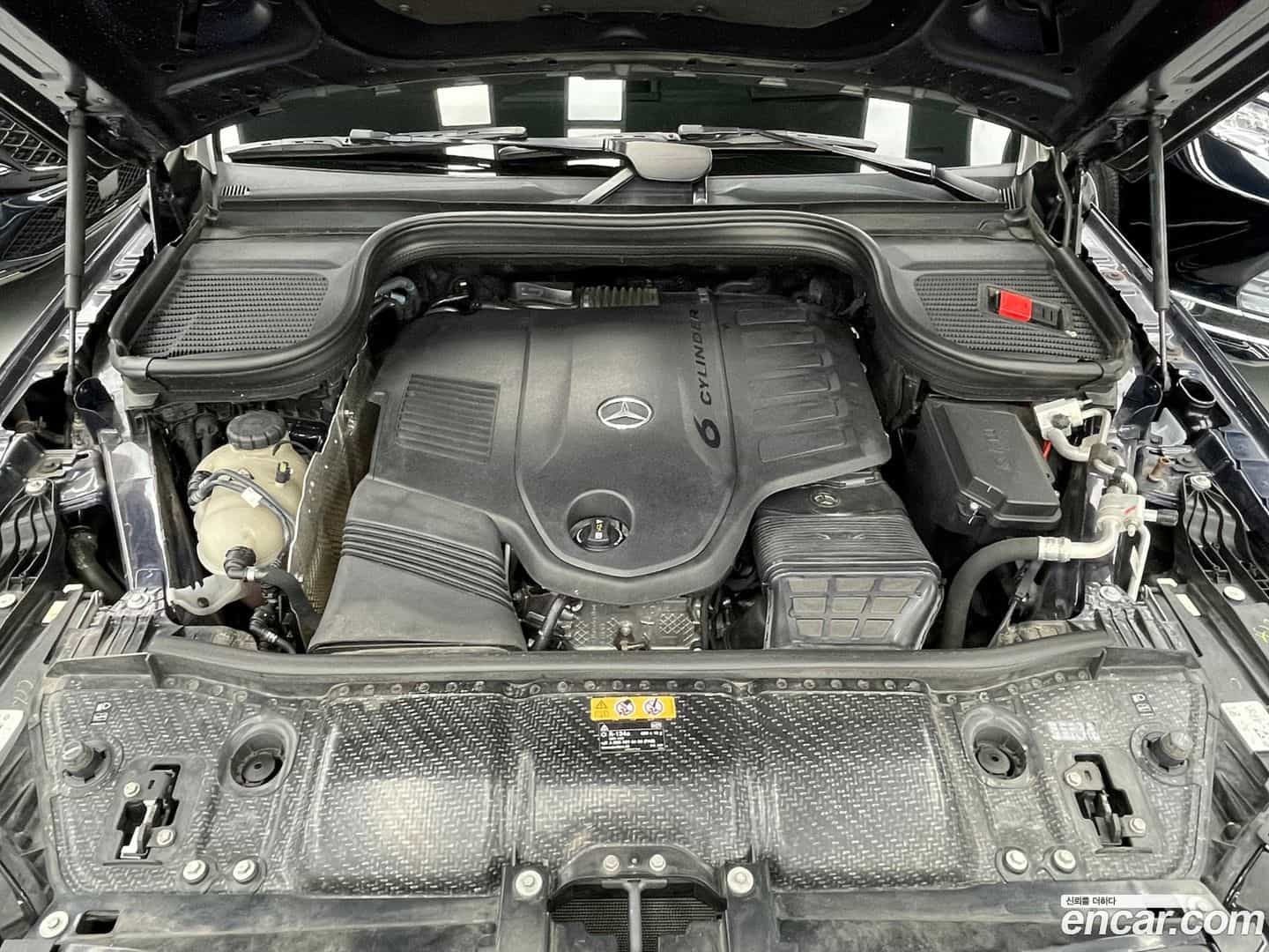GLE-Class Mercedes-Benz 2020.5-OUTER-006