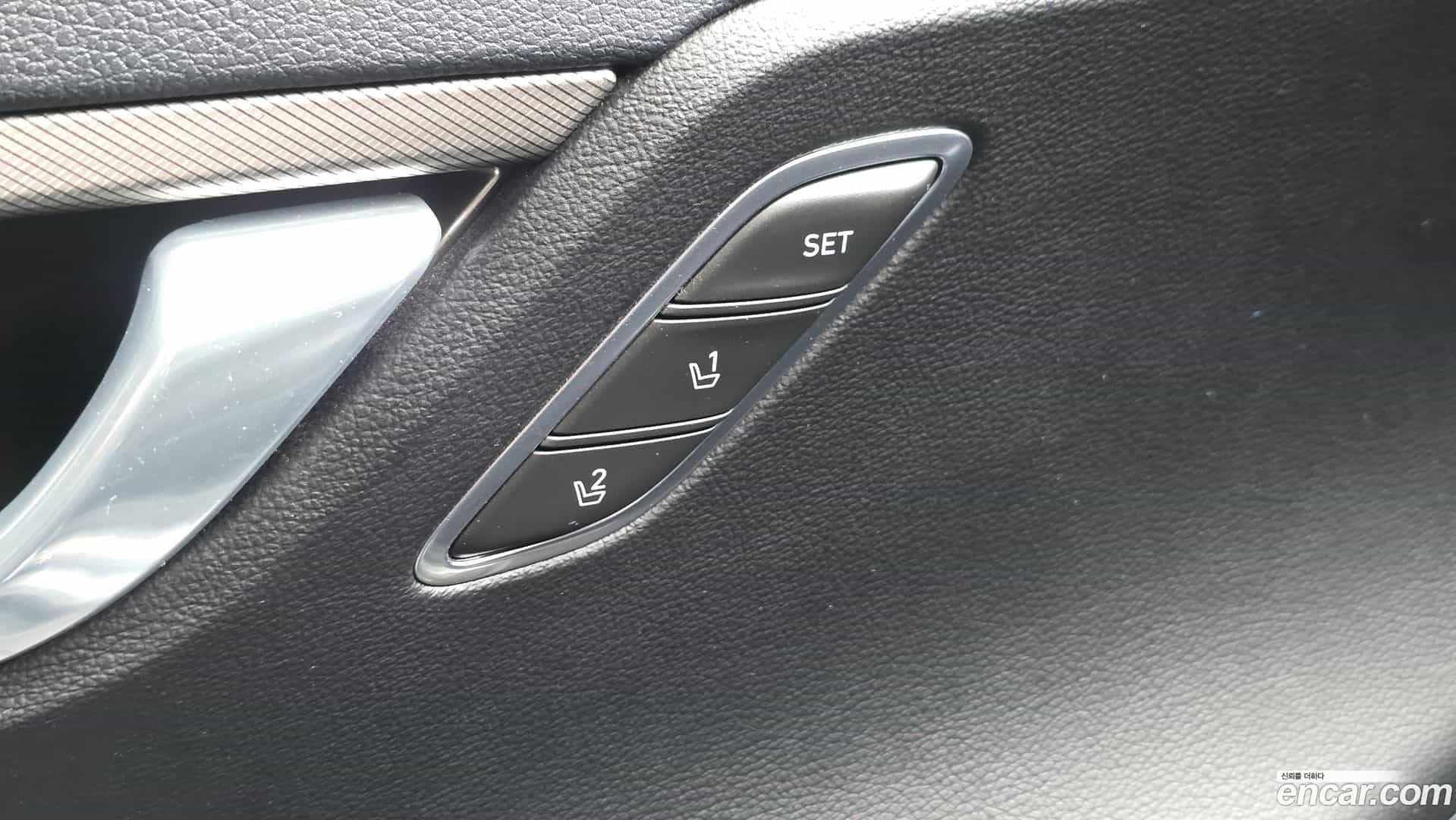 Grandeur Hyundai 2020.9-OPTION-042