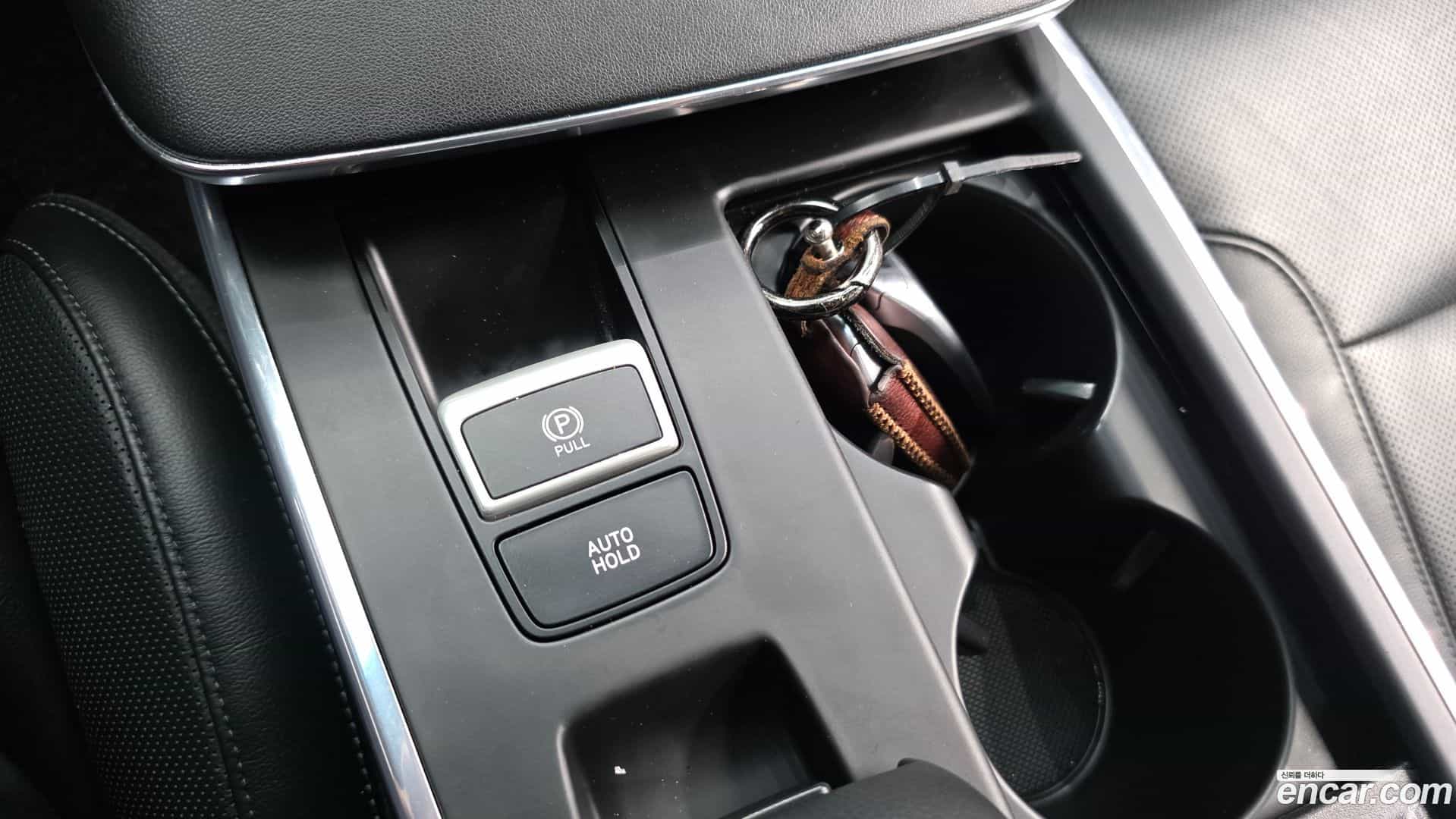 Grandeur Hyundai 2020.9-OPTION-044