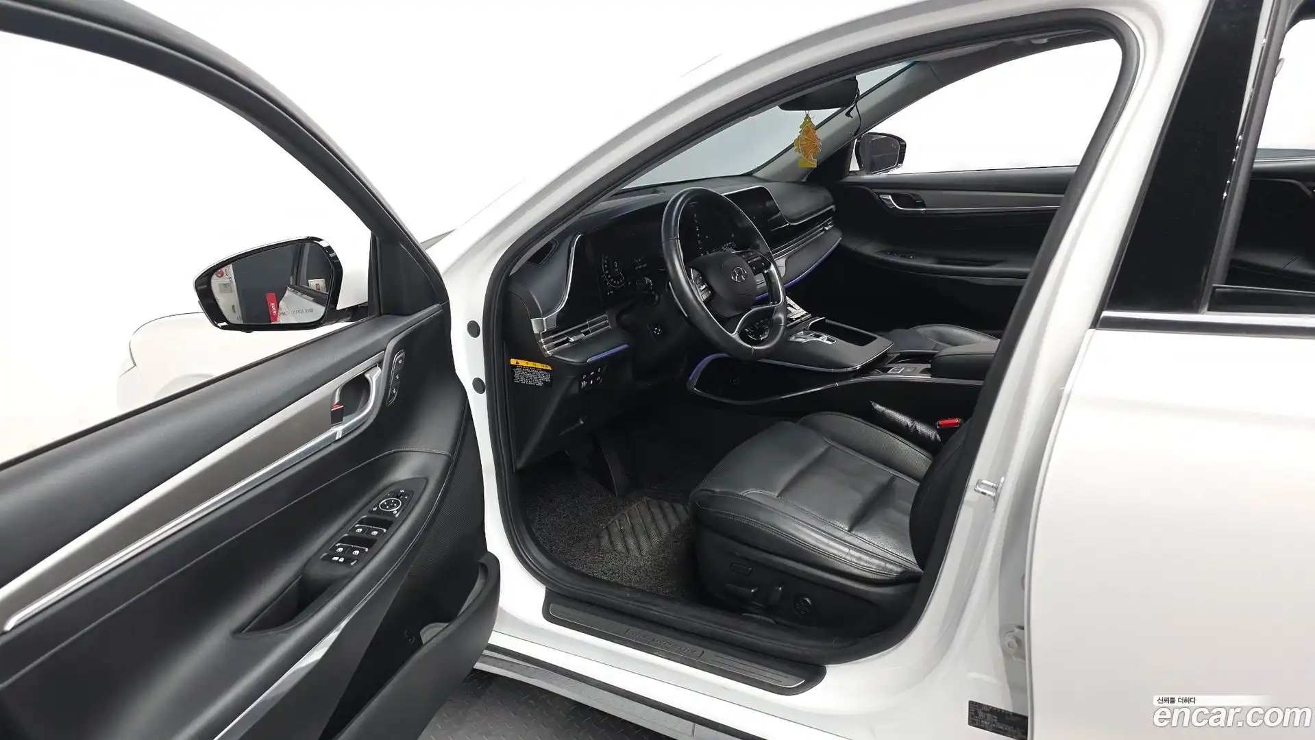 Grandeur Hyundai 2020.2-INNER-010