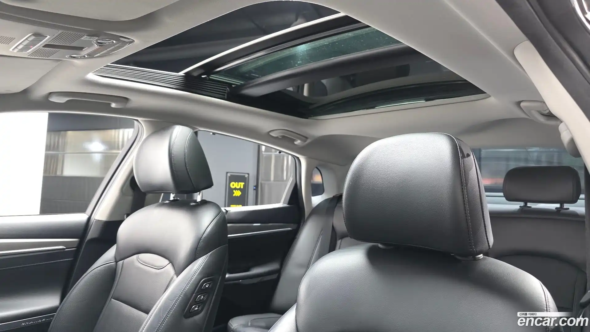 Grandeur Hyundai 2020.2-OPTION-023