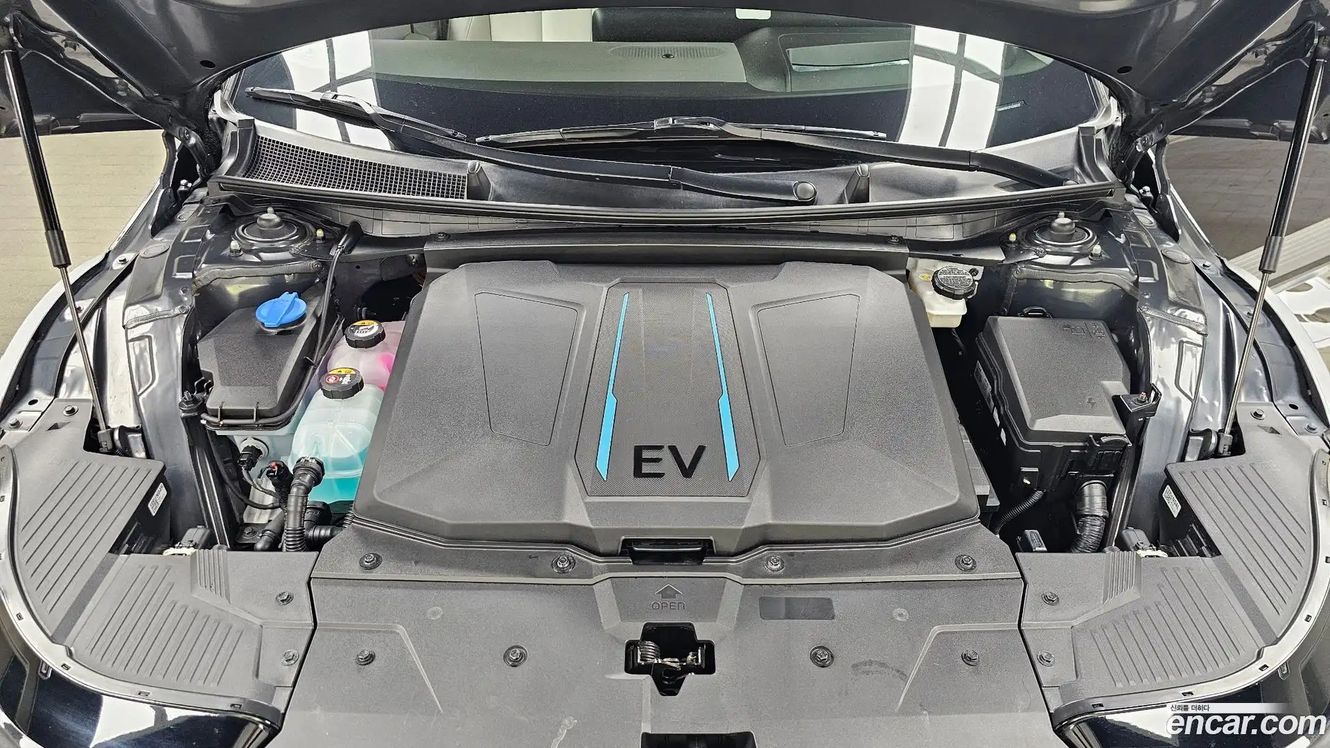Ioniq5 Hyundai 2022.3-OUTER-006