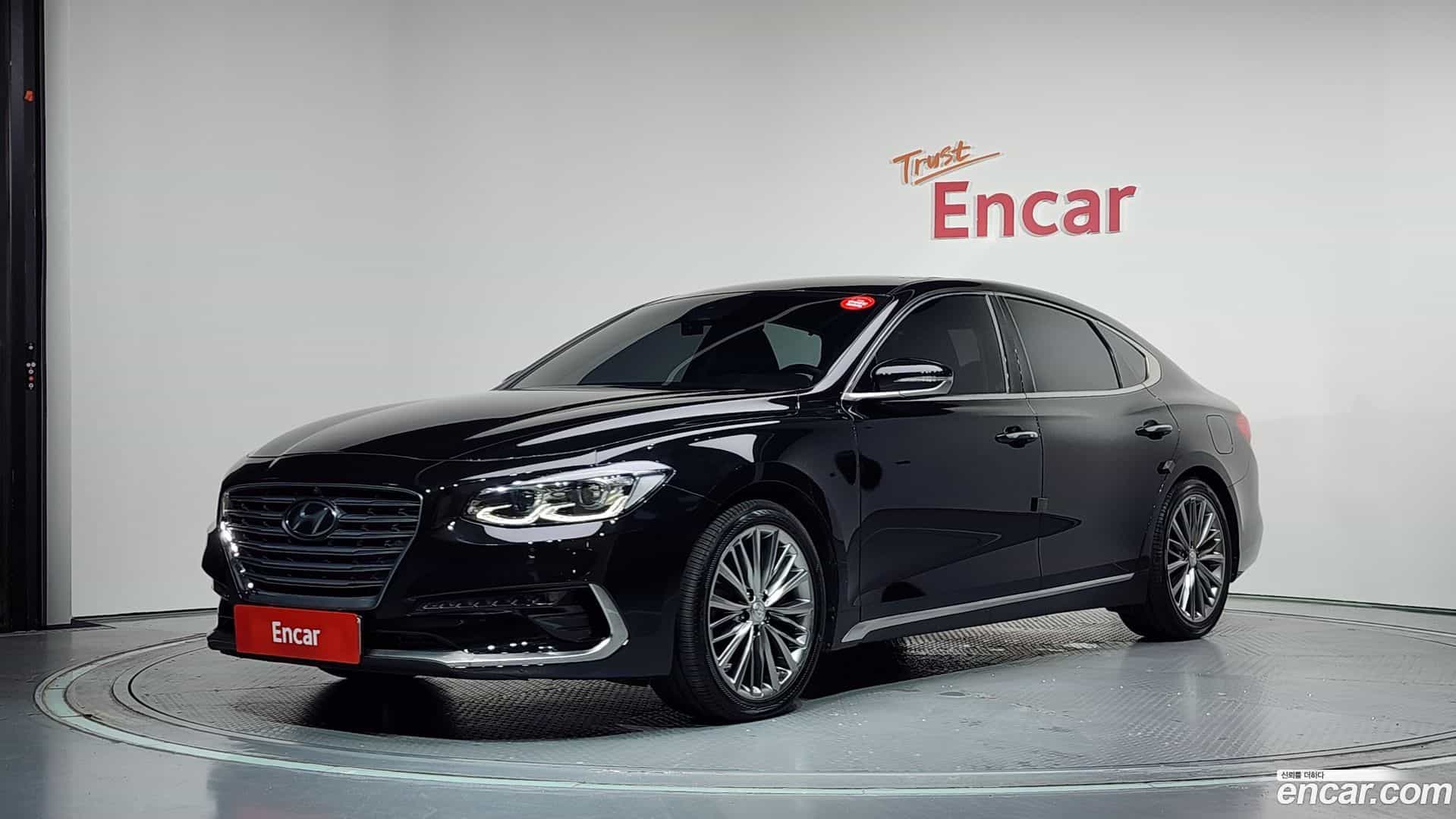Grandeur Hyundai 2018.0-OUTER-001