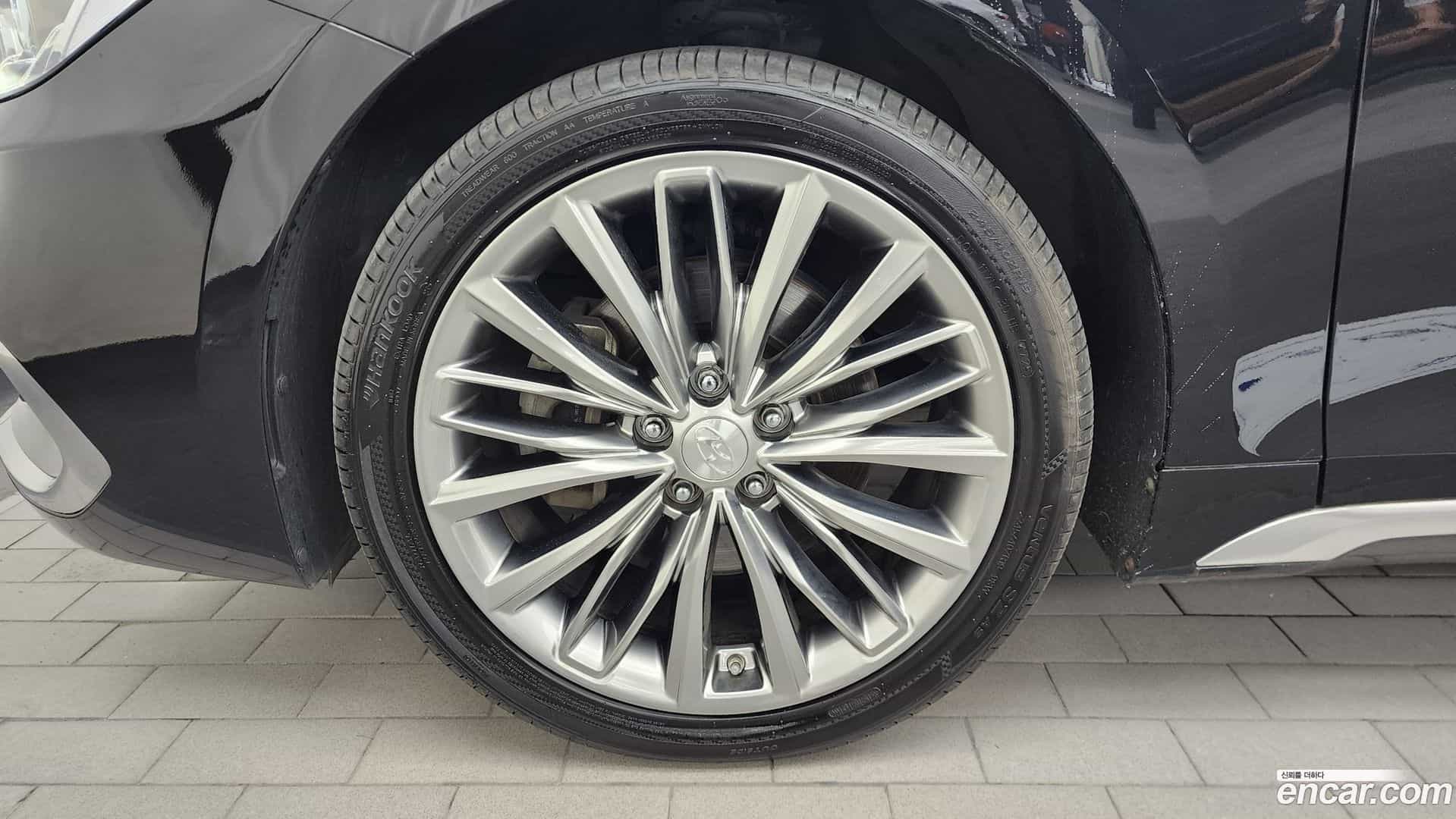 Grandeur Hyundai 2018.0-OUTER-005