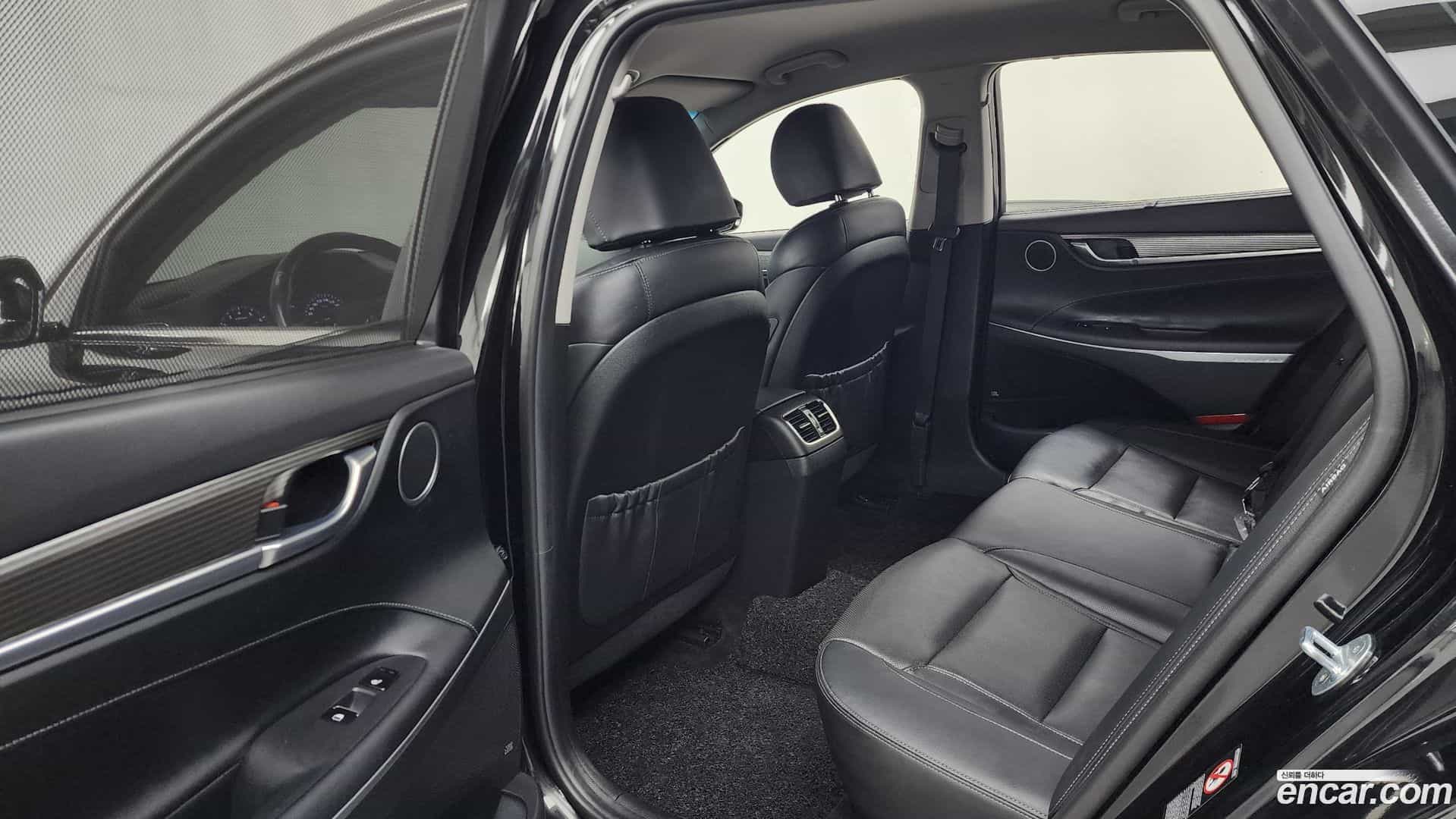Grandeur Hyundai 2018.0-INNER-036