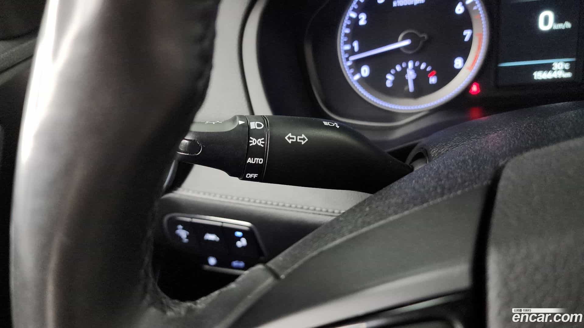 Grandeur Hyundai 2018.0-OPTION-041