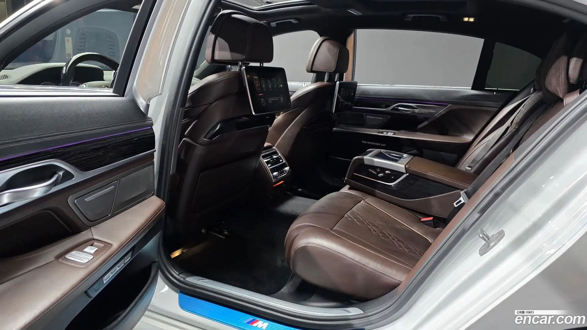 7-Series BMW 2017.4-OPTION-016
