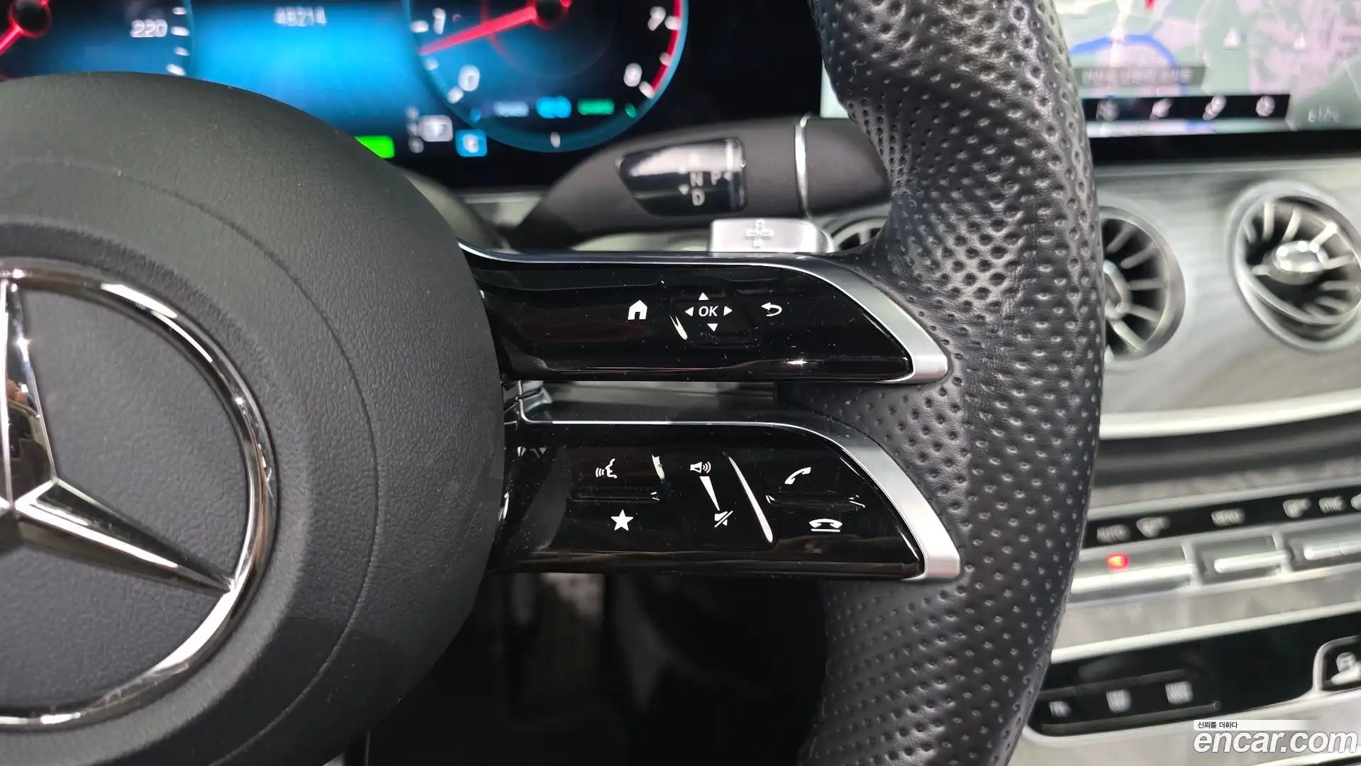 E-Class Mercedes-Benz 2021.6-OPTION-019
