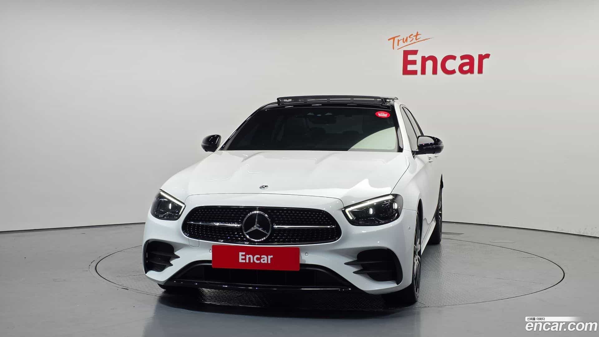 E-Class Mercedes-Benz 2023.10-OUTER-003