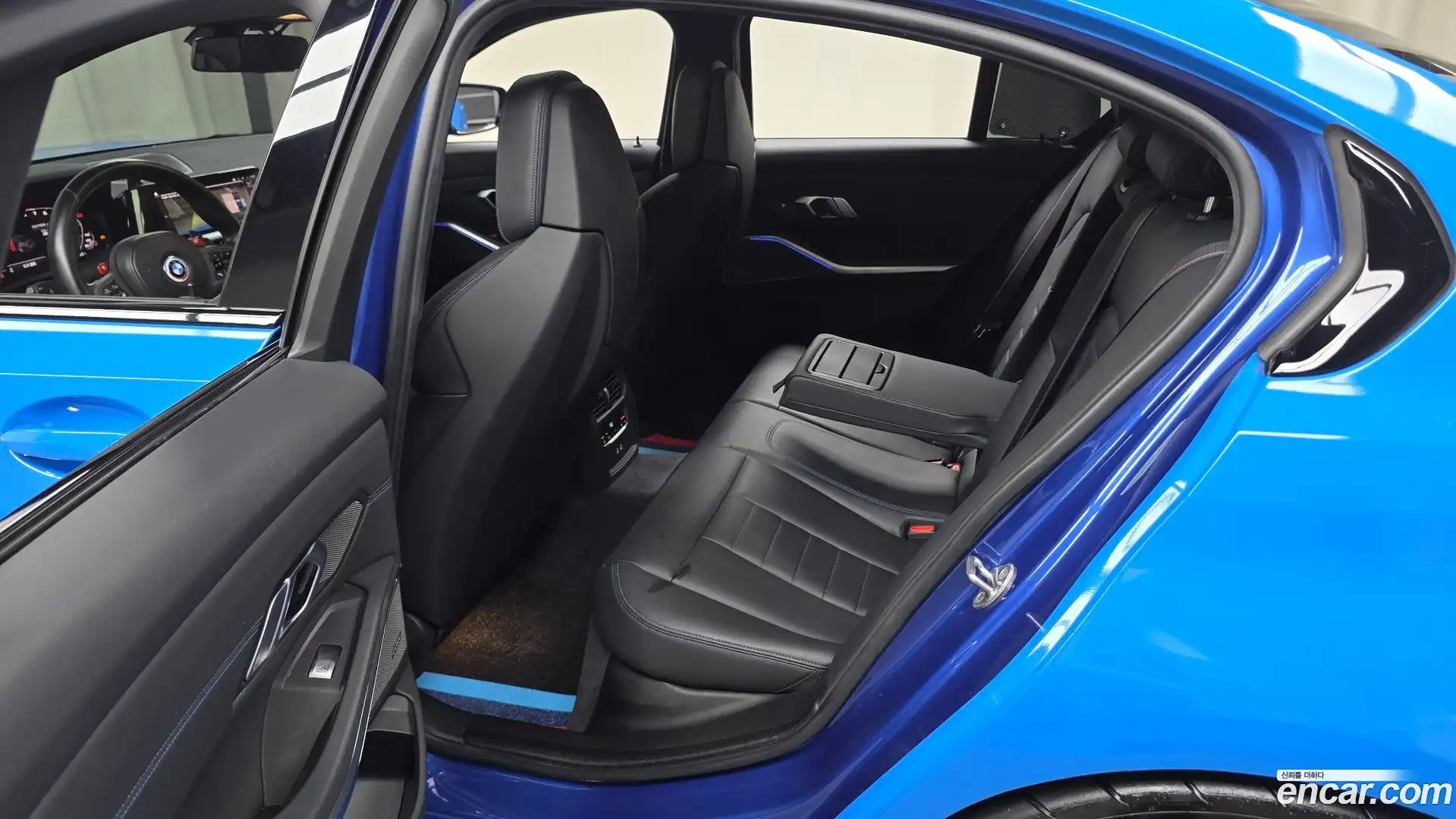 3-Series BMW 2022.5-INNER-036