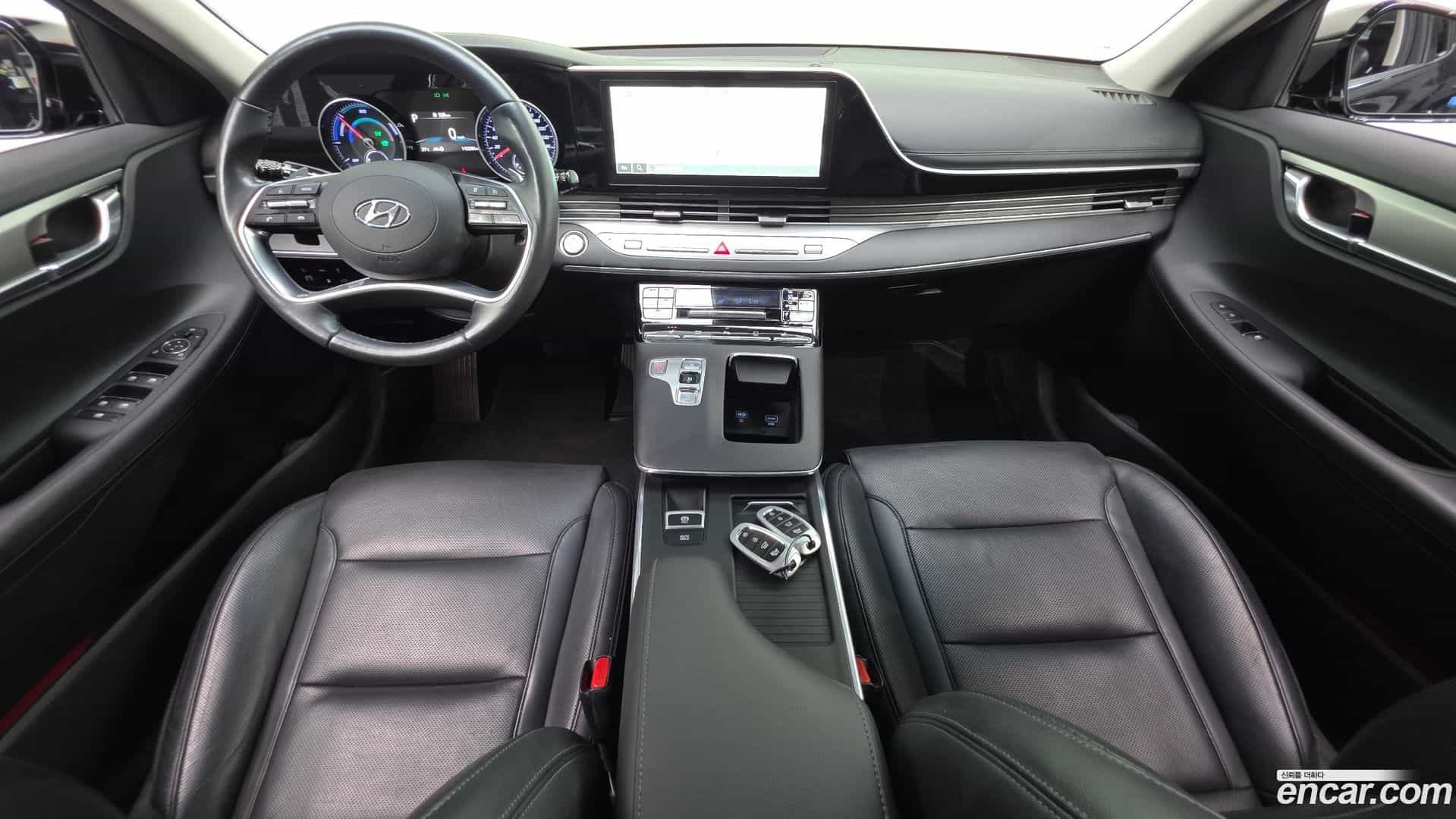 Grandeur Hyundai 2021.2-INNER-007