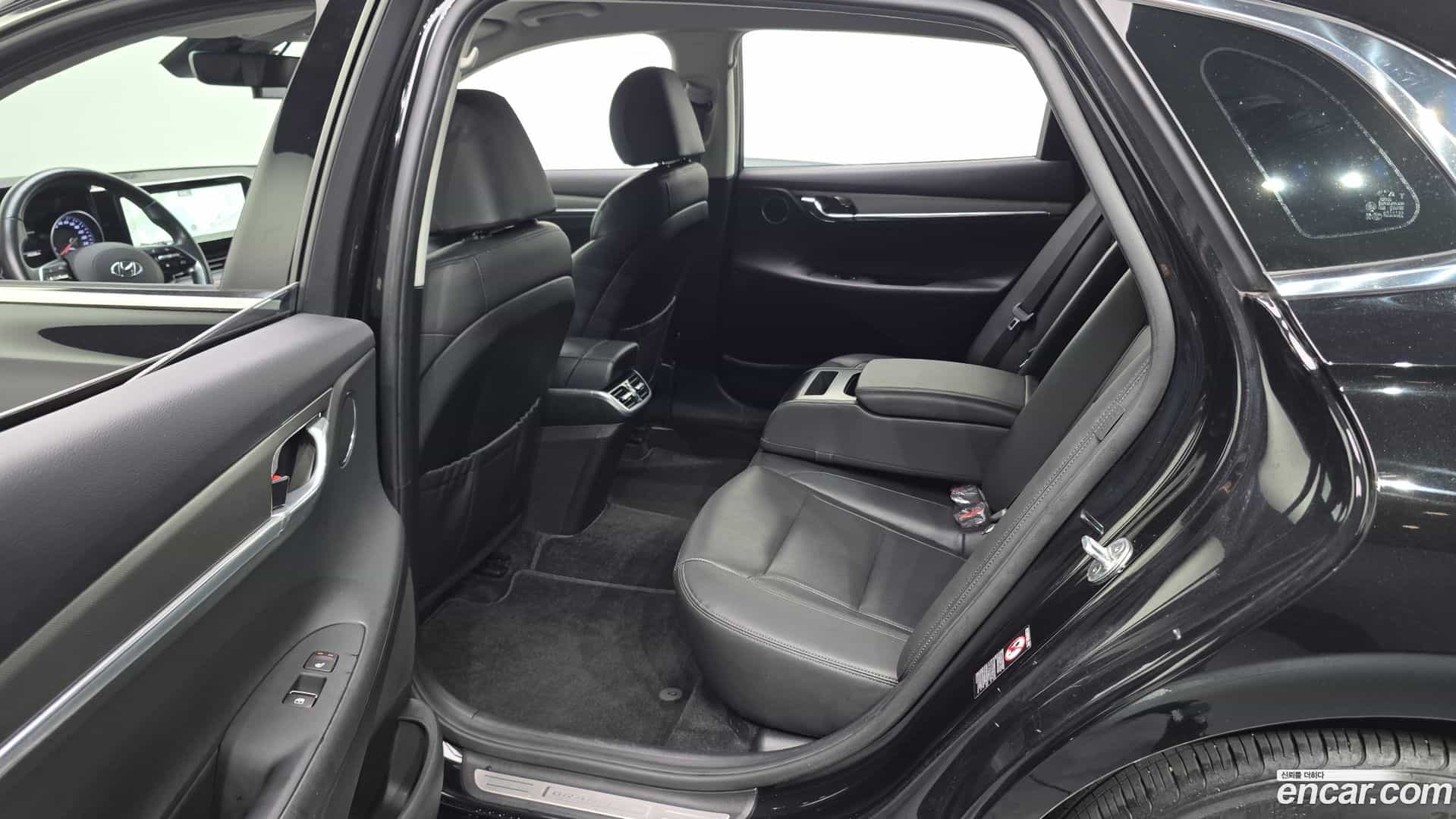 Grandeur Hyundai 2021.2-OPTION-015