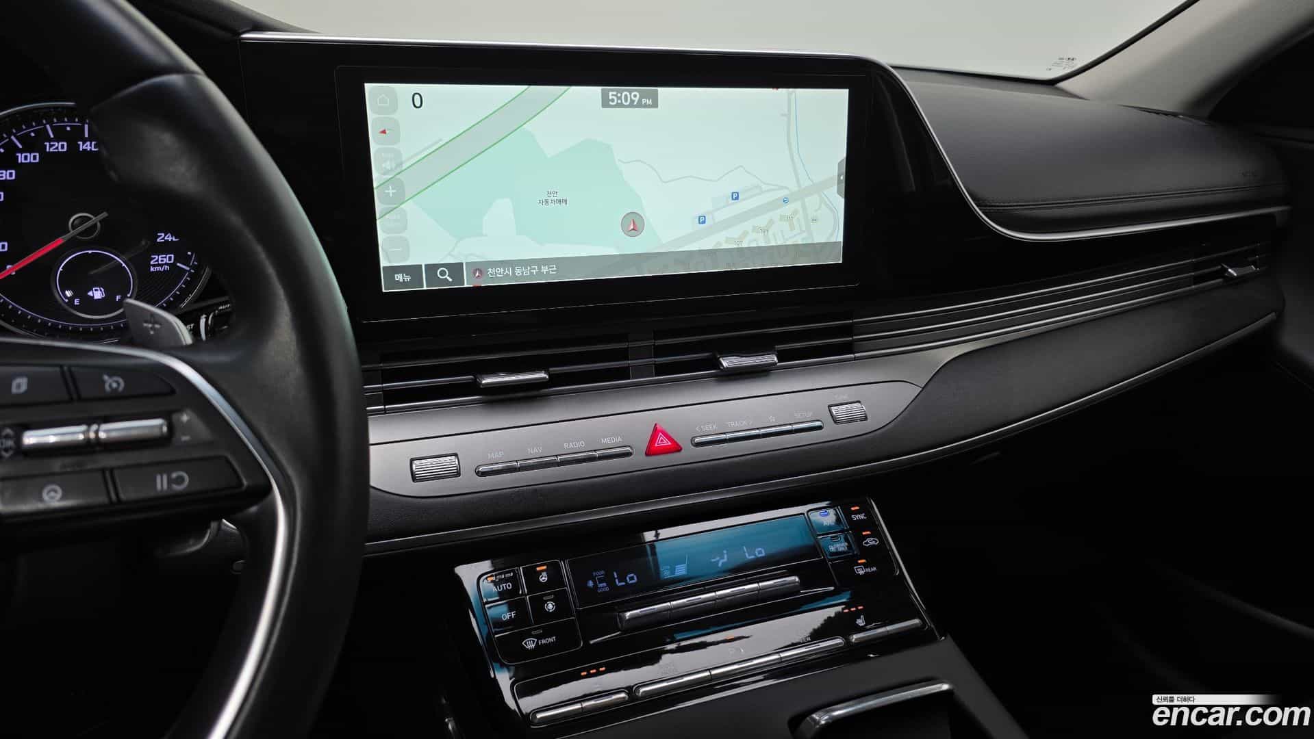 Grandeur Hyundai 2021.2-OPTION-019